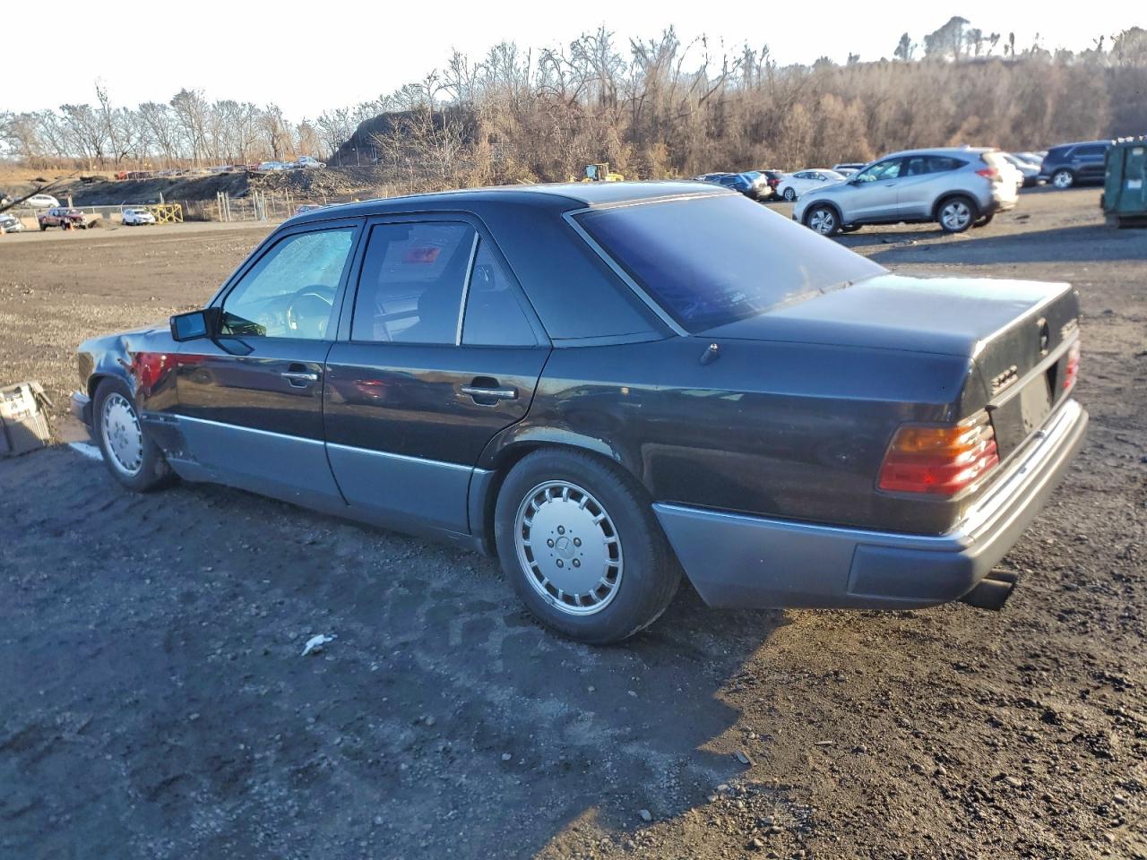 1993 Mercedes-benz 300 D Черный vin: WDBEB28EXPB891150