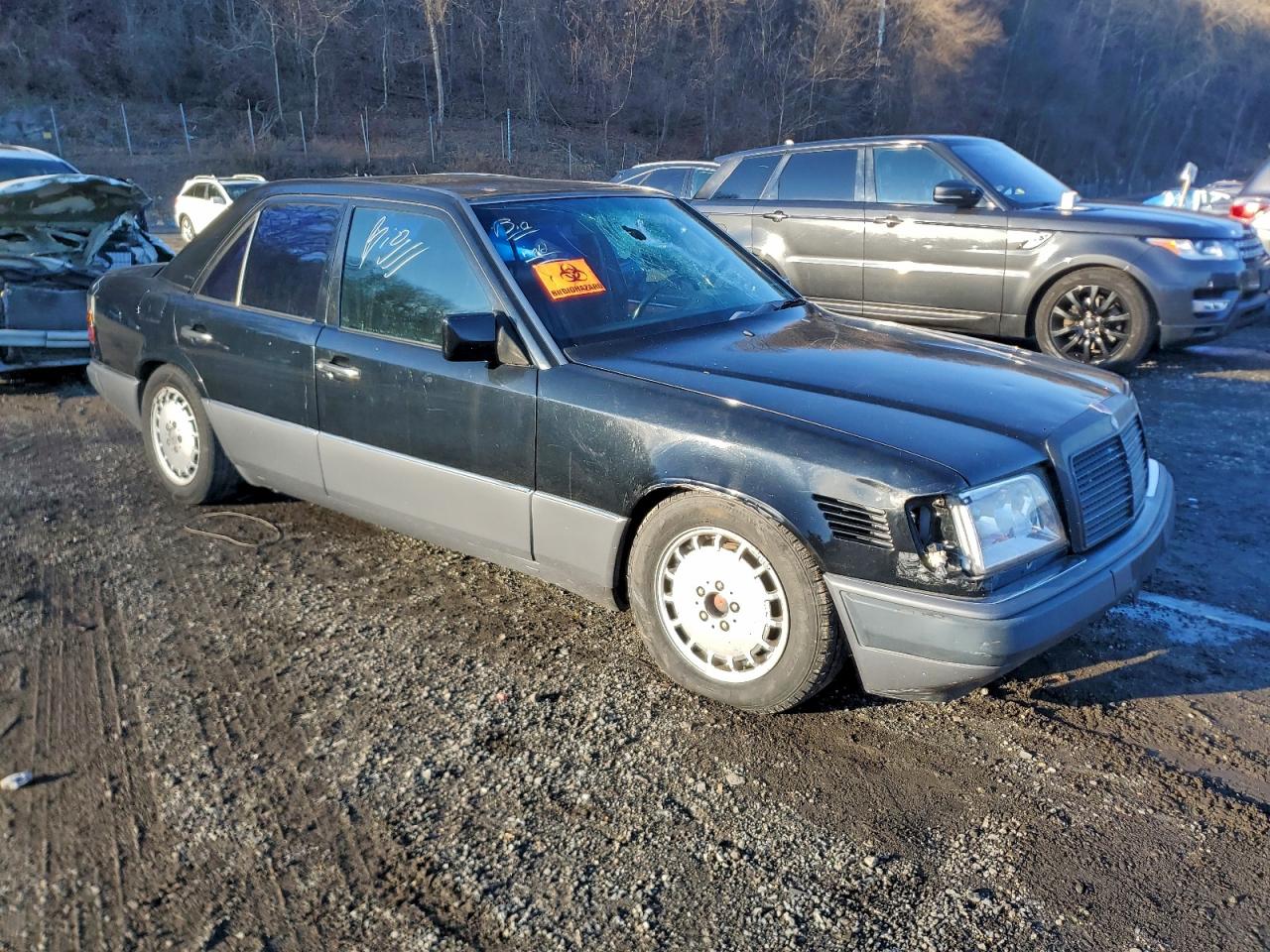 1993 Mercedes-benz 300 D Черный vin: WDBEB28EXPB891150