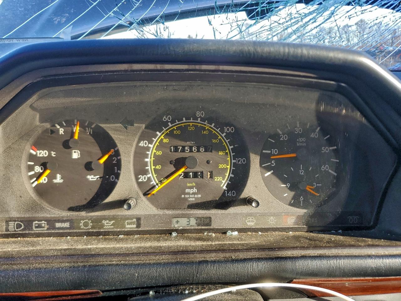 1993 Mercedes-benz 300 D Черный vin: WDBEB28EXPB891150