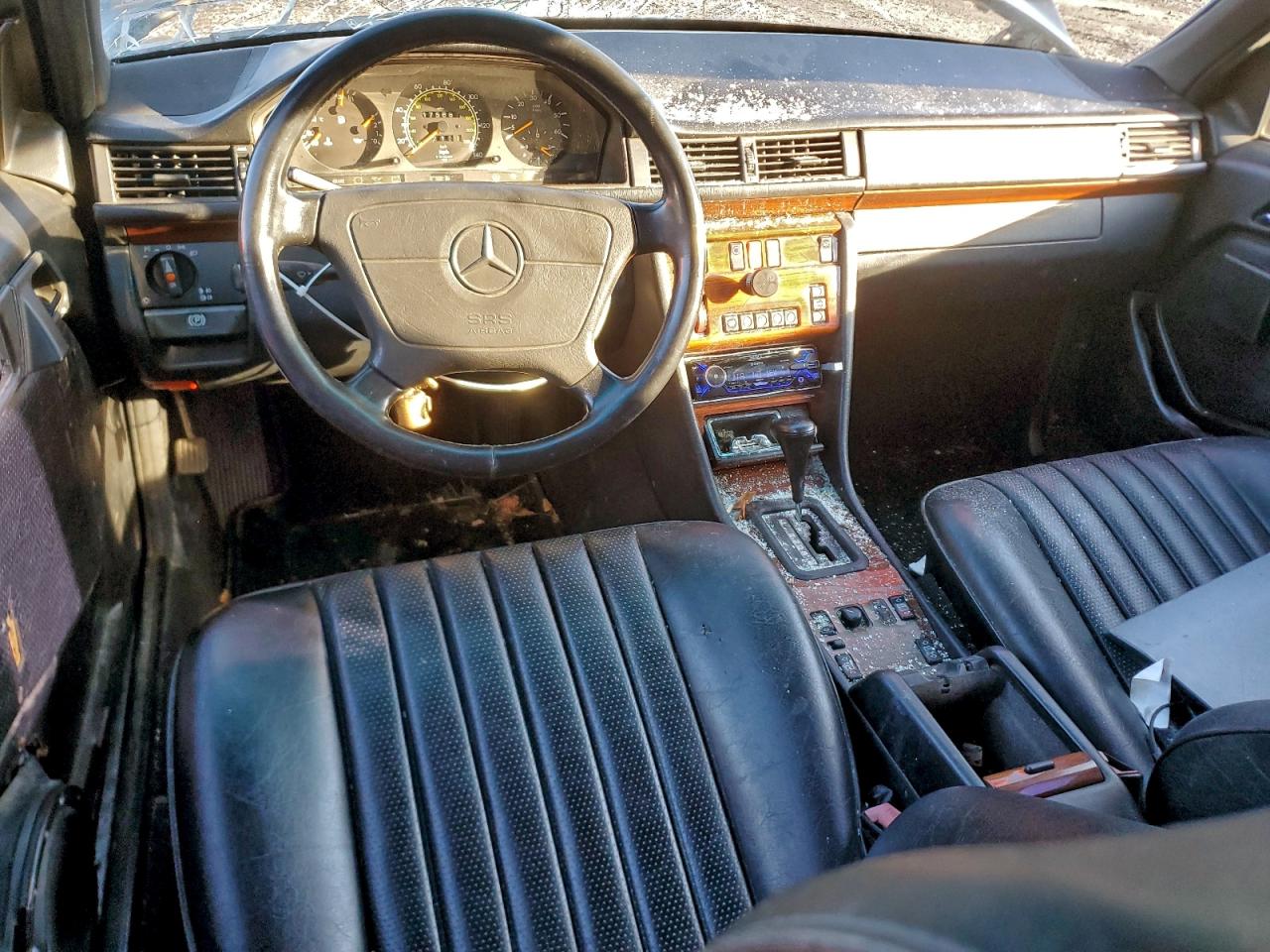 1993 Mercedes-benz 300 D Черный vin: WDBEB28EXPB891150