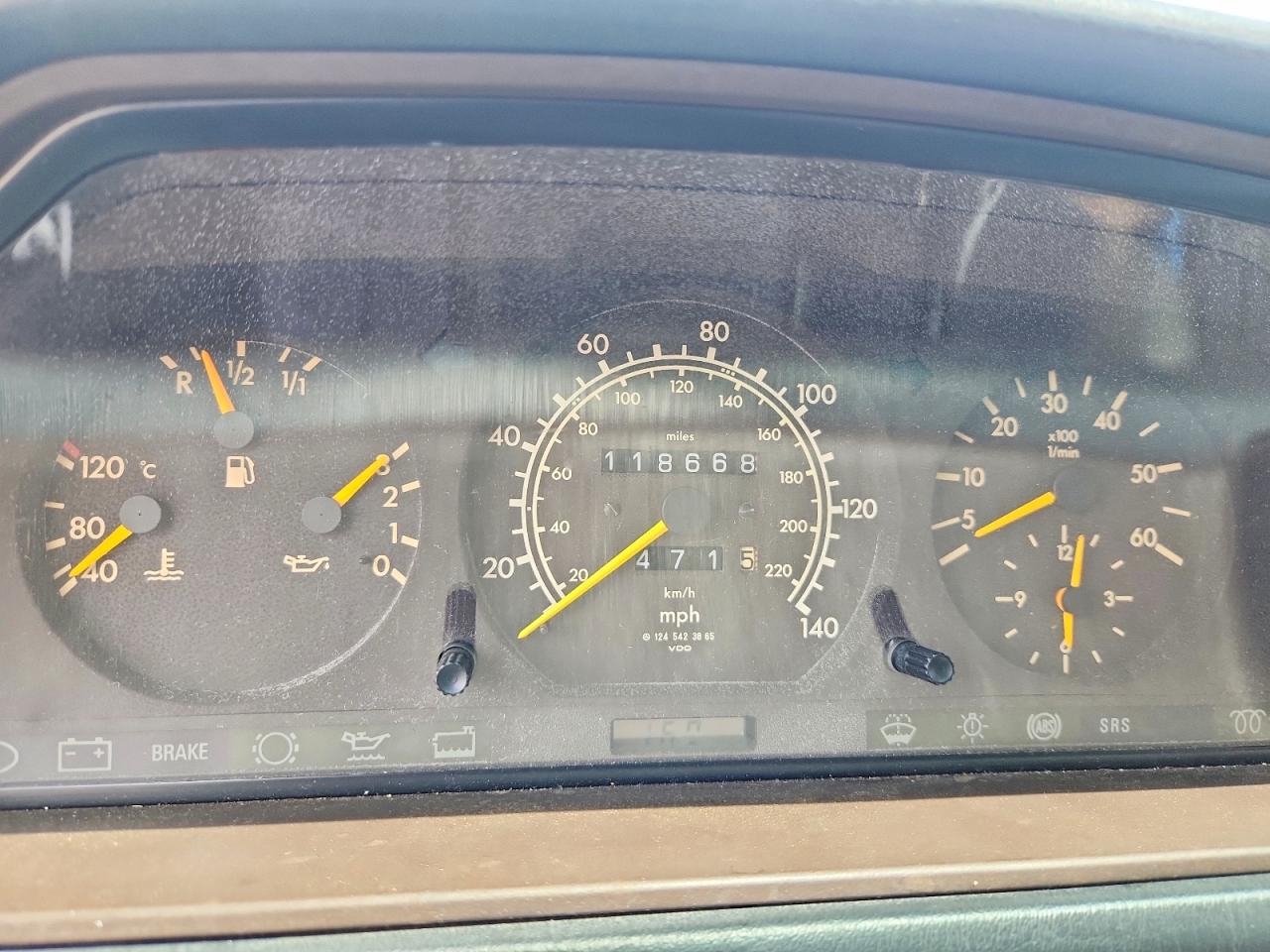 1995 Mercedes-benz E 300d White vin: WDBEB31E2SC135301