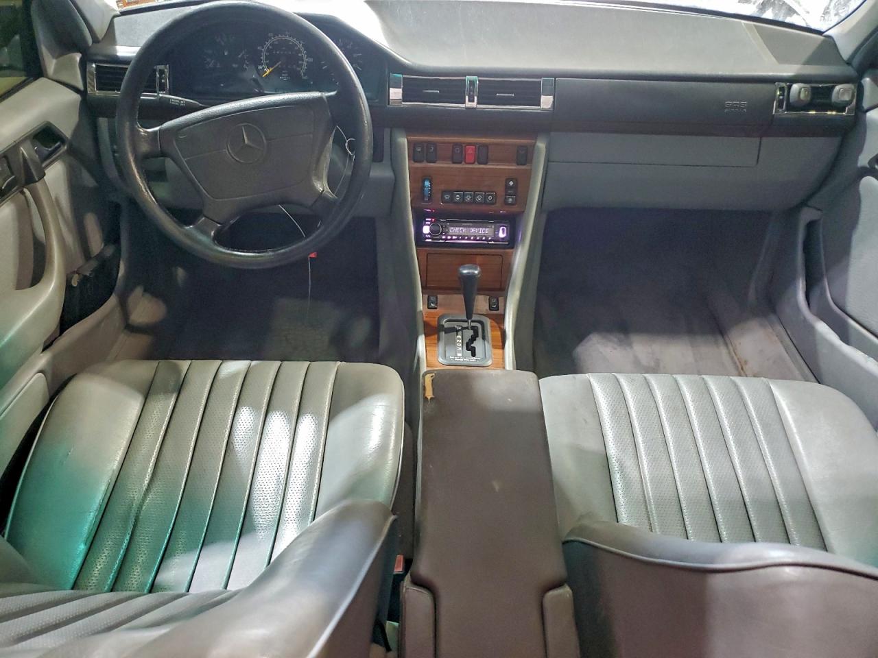 1995 Mercedes-benz E 300d Black vin: WDBEB31E2SC194719