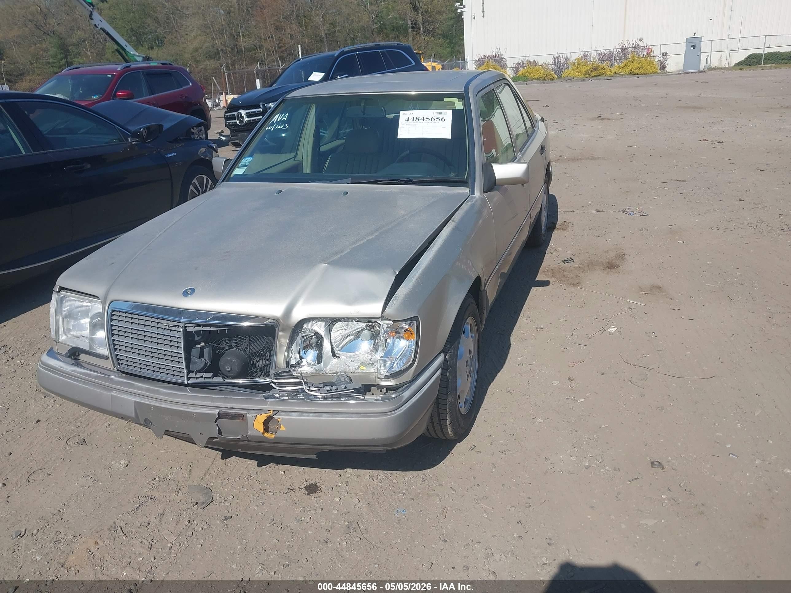 1995 Mercedes-benz E 300d/300d Special Beige vin: WDBEB31E4SC094914