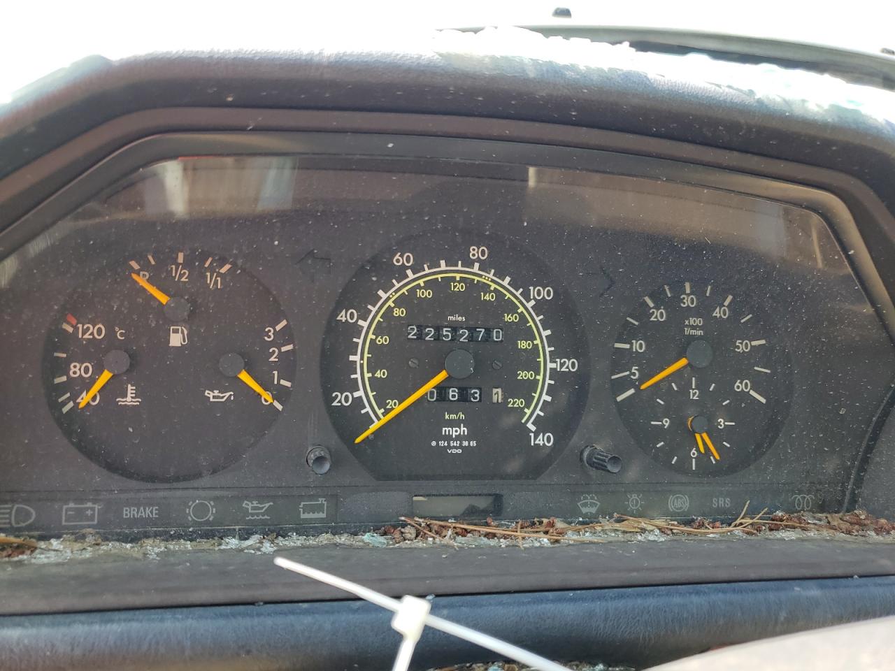 1995 Mercedes-benz E 300d Tan vin: WDBEB31E6SC091657
