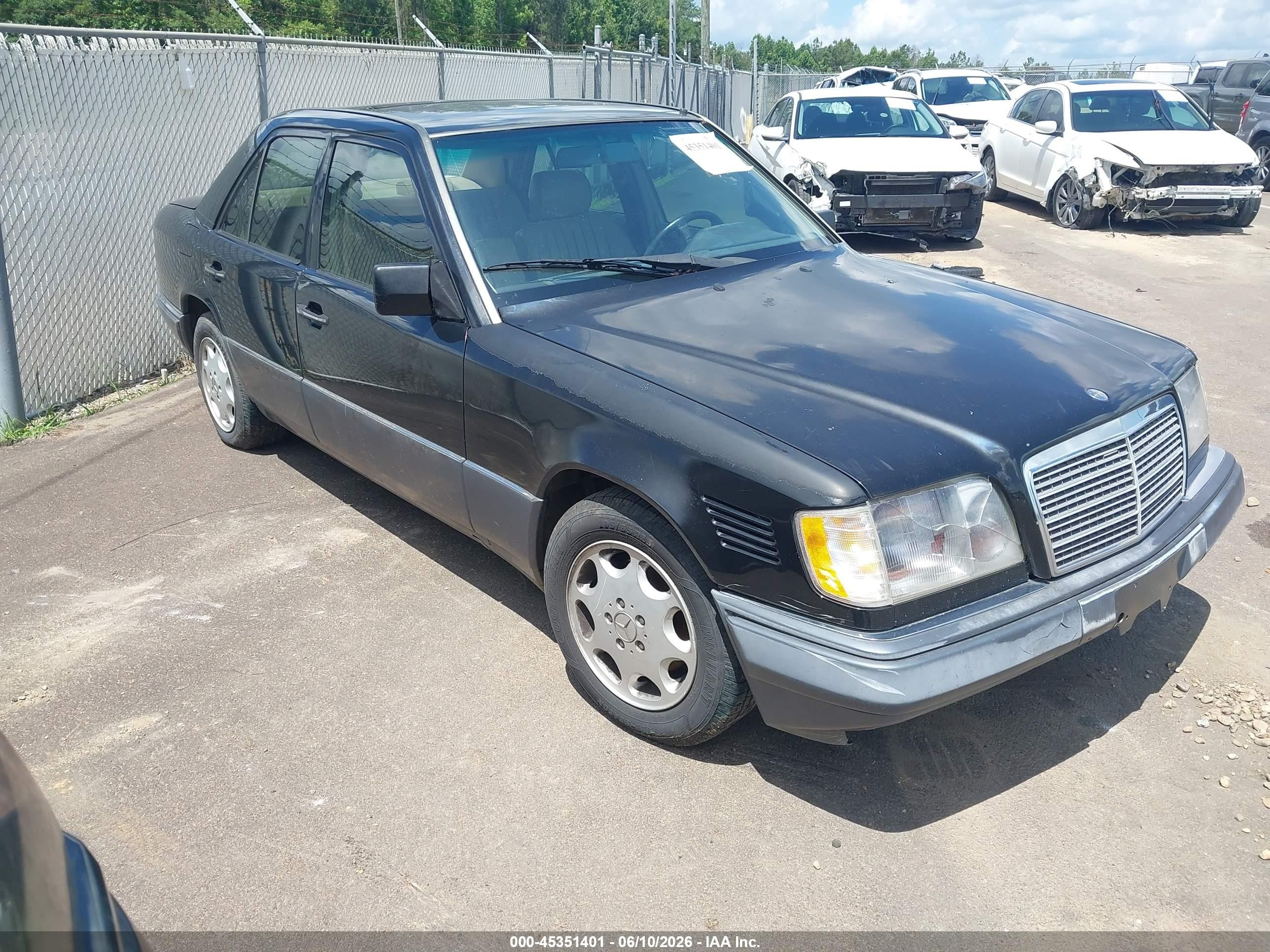 1995 Mercedes-benz E 300d/300d Special Black vin: WDBEB31E6SC127024