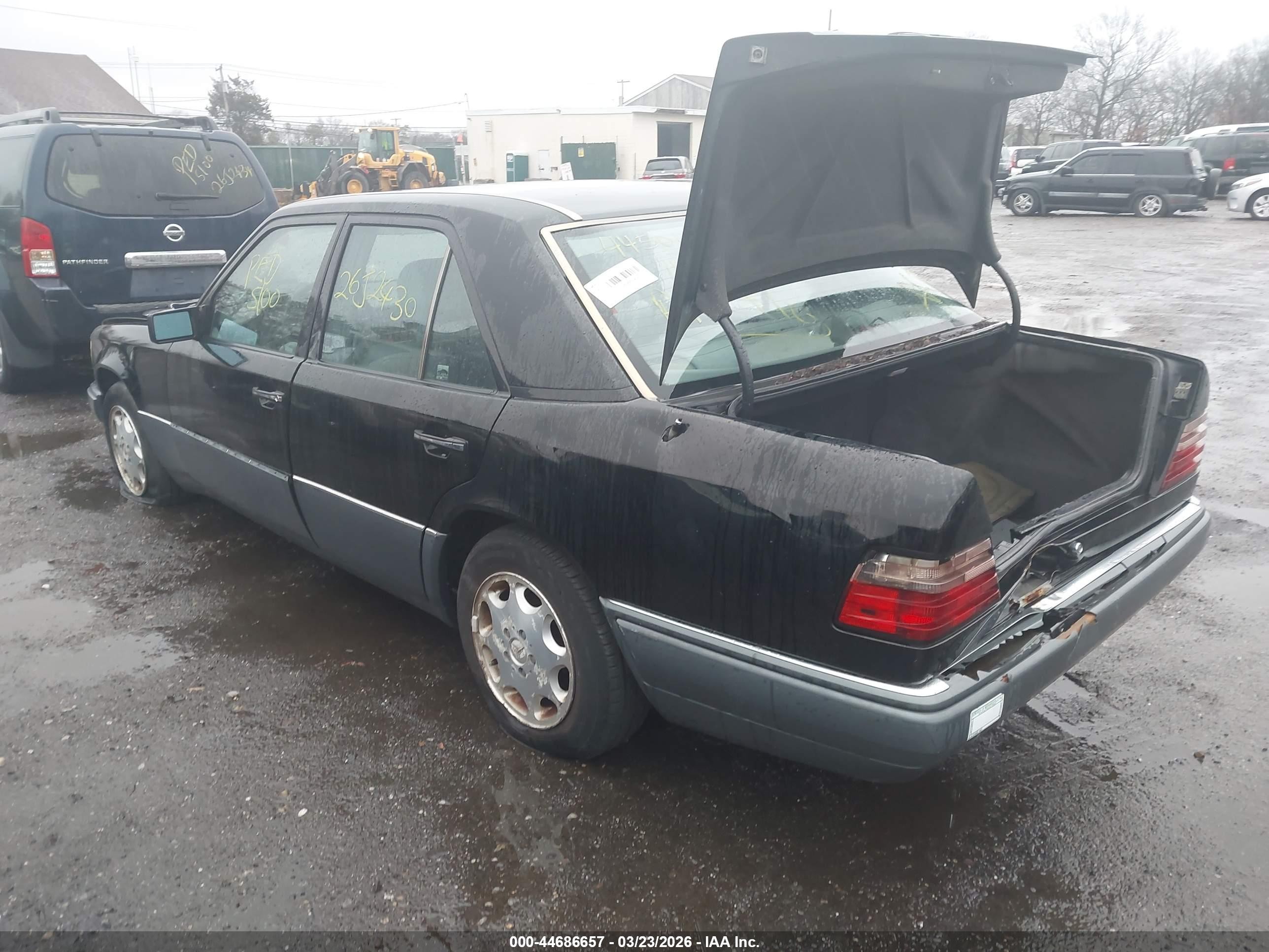 1995 Mercedes-benz E 300d/300d Special Black vin: WDBEB31E7SC171260