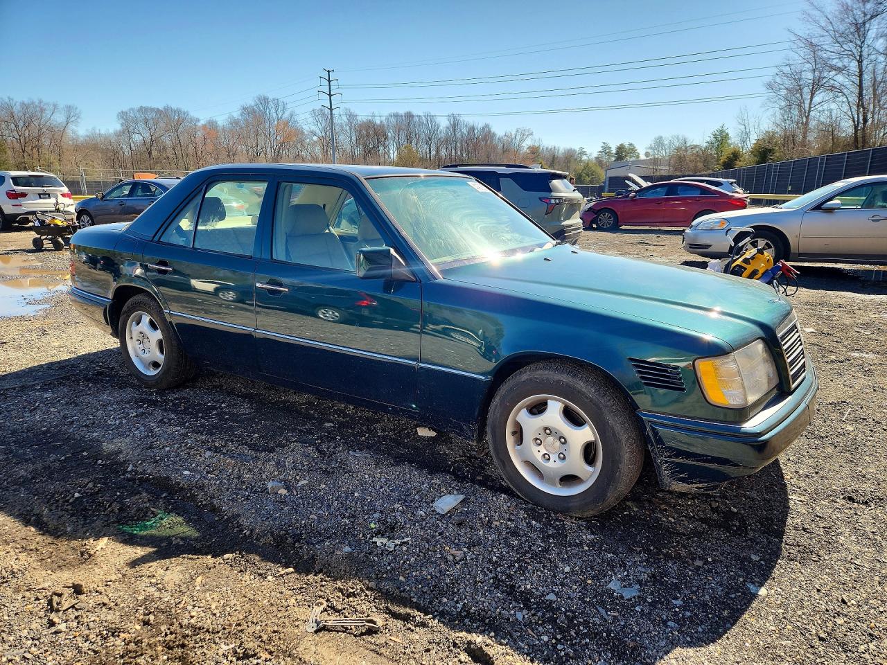 1995 Mercedes-benz E 300d Green vin: WDBEB31E7SC232820