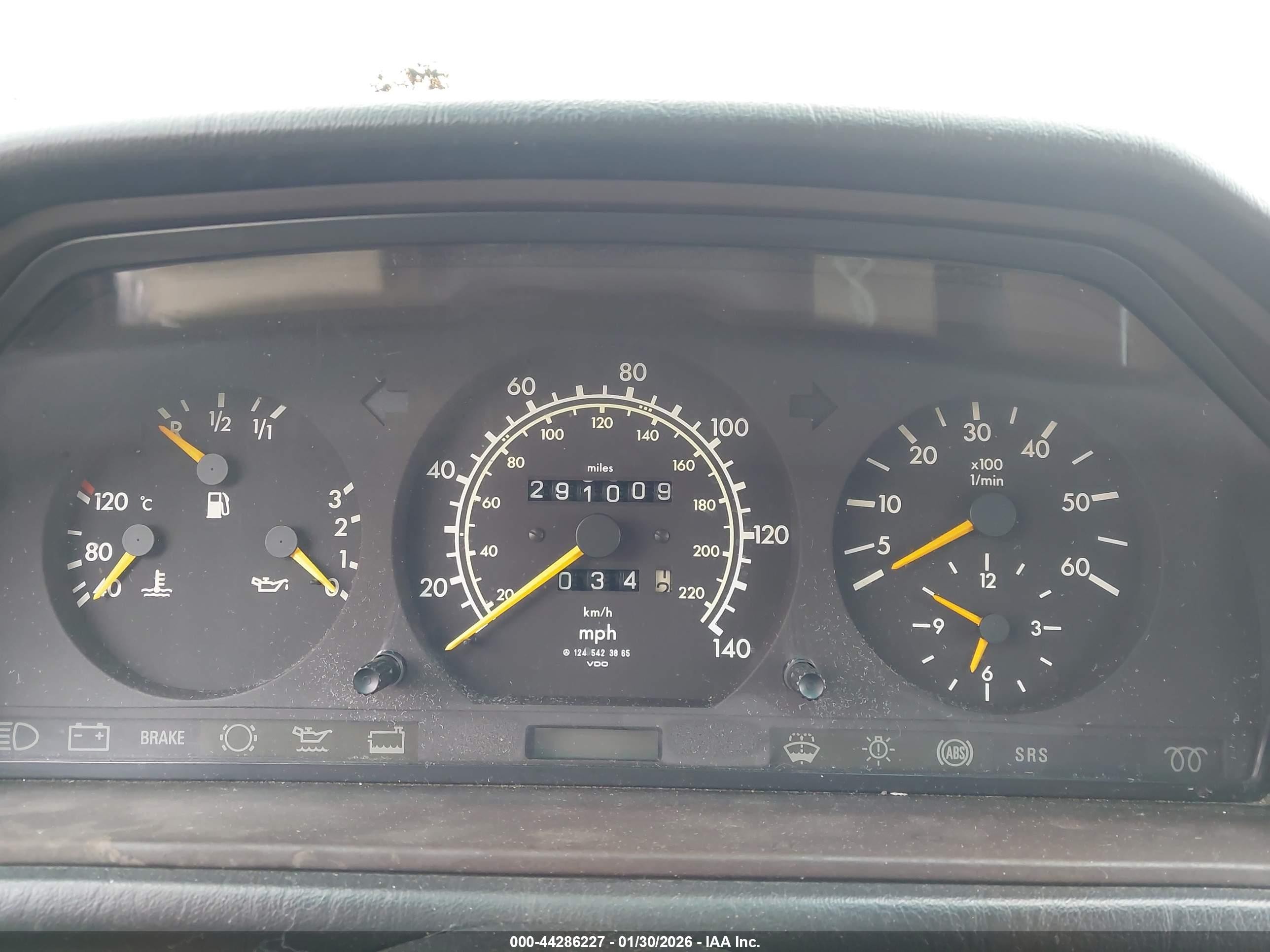 1995 Mercedes-benz E 300d/300d Special Green vin: WDBEB31E7SC265638