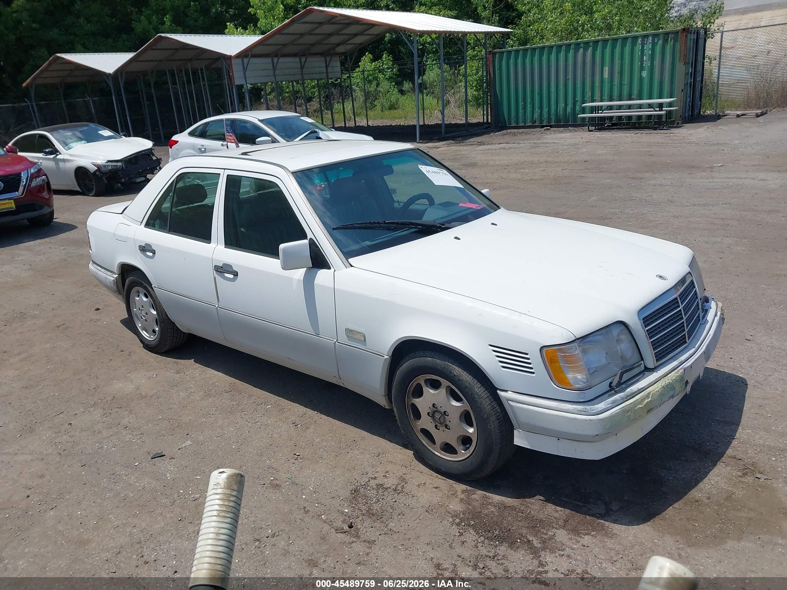 1995 Mercedes-benz E 300d/300d Special White vin: WDBEB31E9SC060533