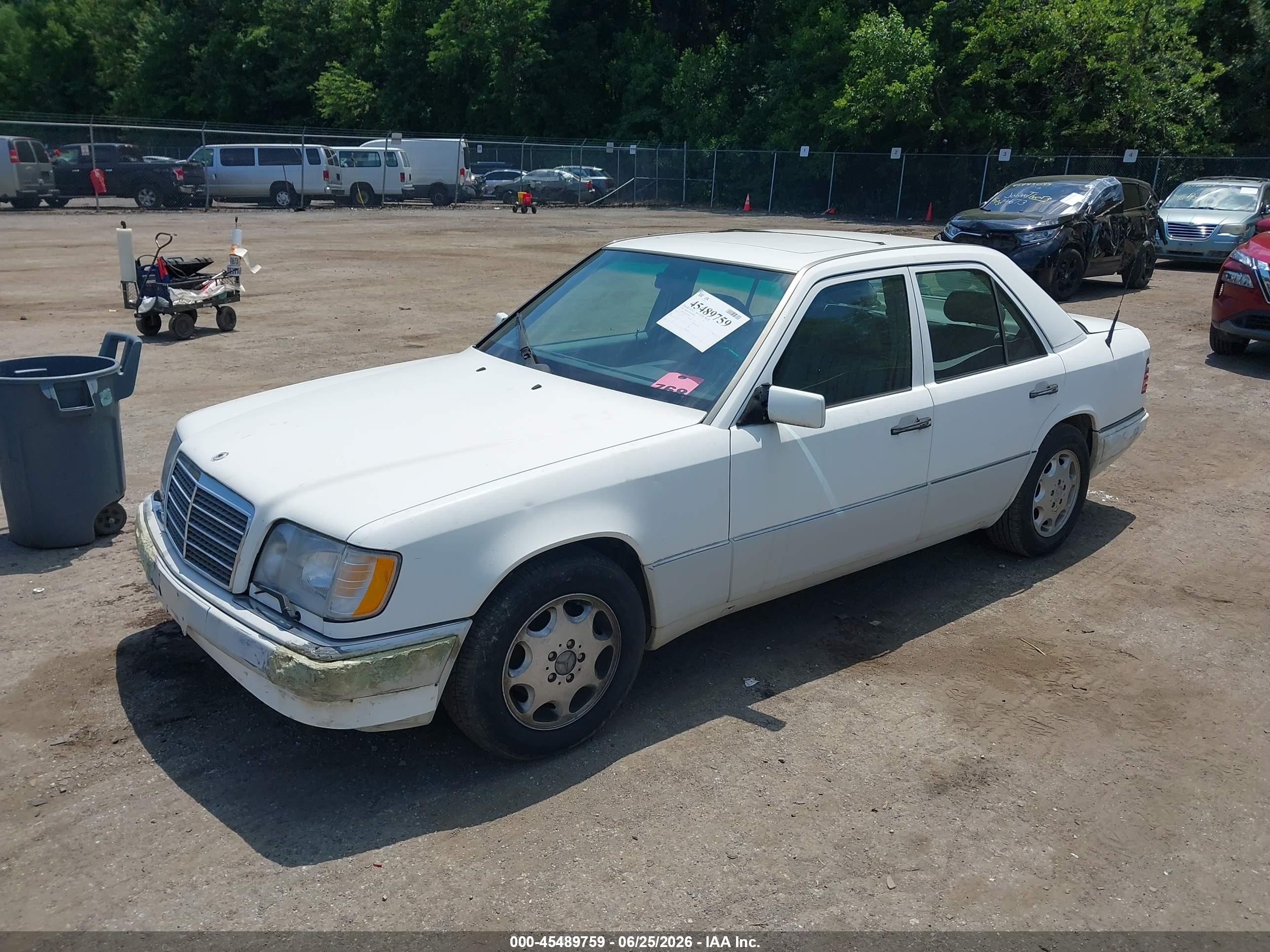 1995 Mercedes-benz E 300d/300d Special White vin: WDBEB31E9SC060533