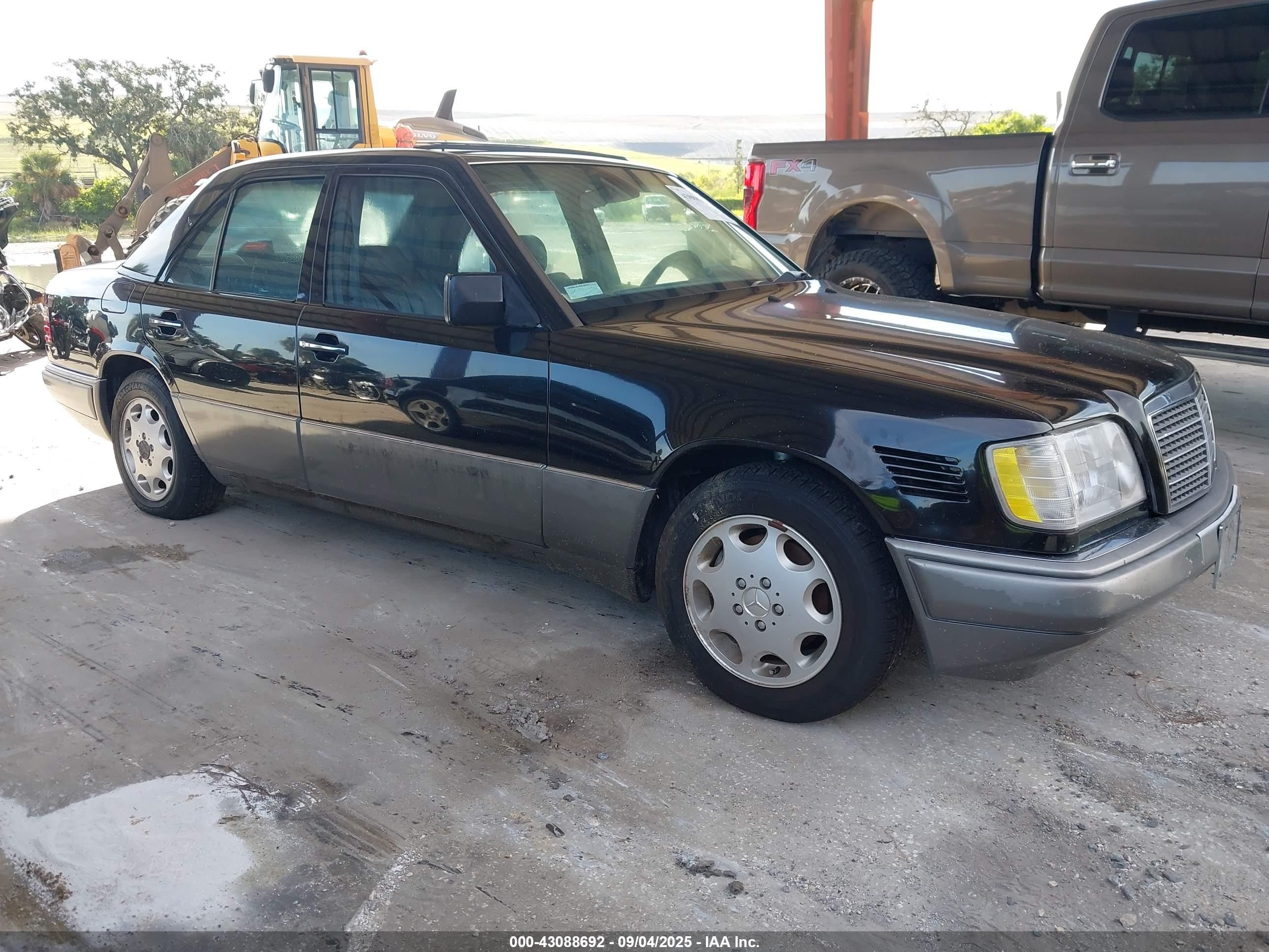 1995 Mercedes-benz E 300d/300d Special Black vin: WDBEB31EXSC111814