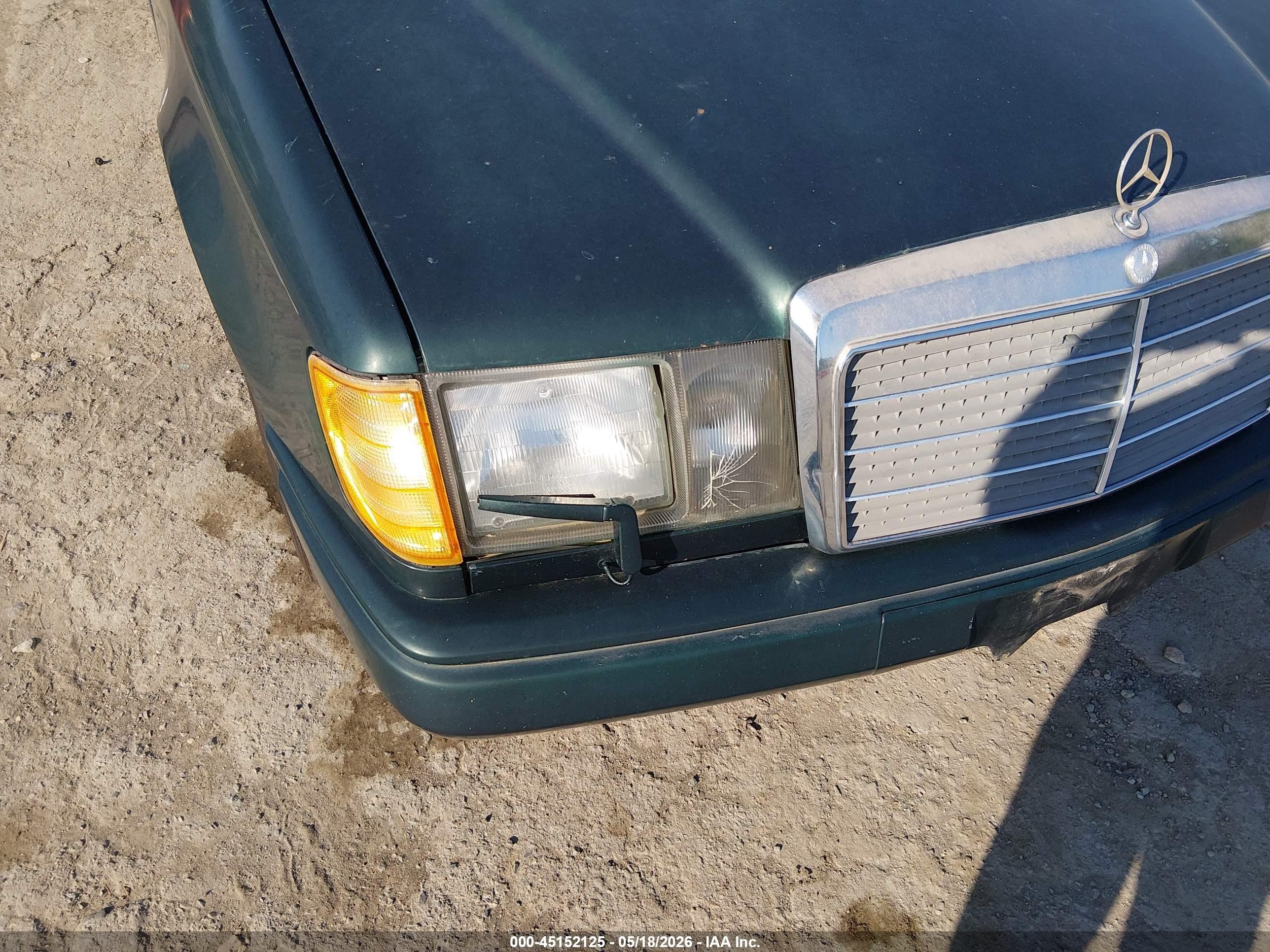 1987 Mercedes-benz 300 Dt Зеленый vin: WDBEB33D6HA413786