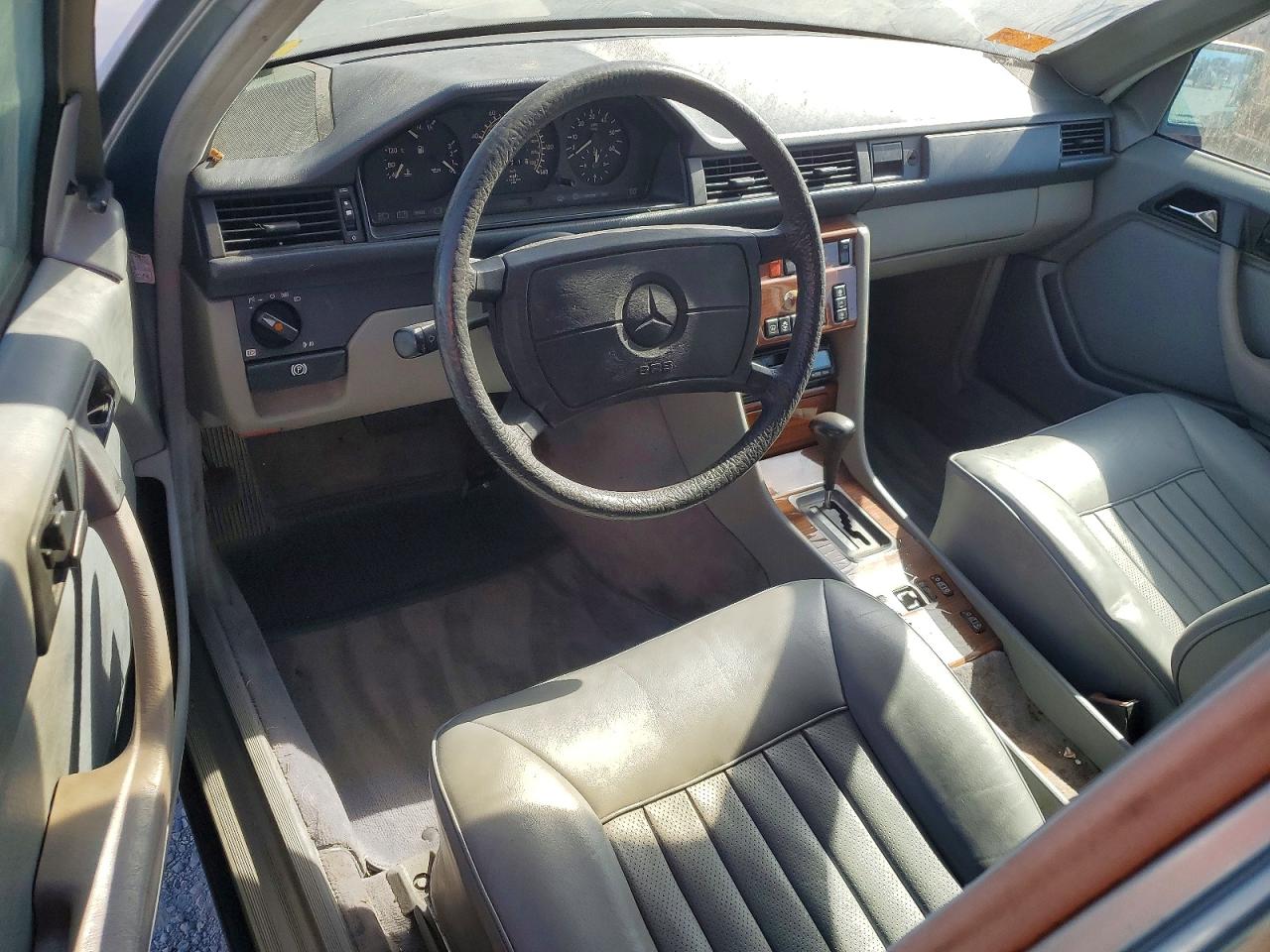1987 Mercedes-benz 300 Dt Gray vin: WDBEB33D7HA274493