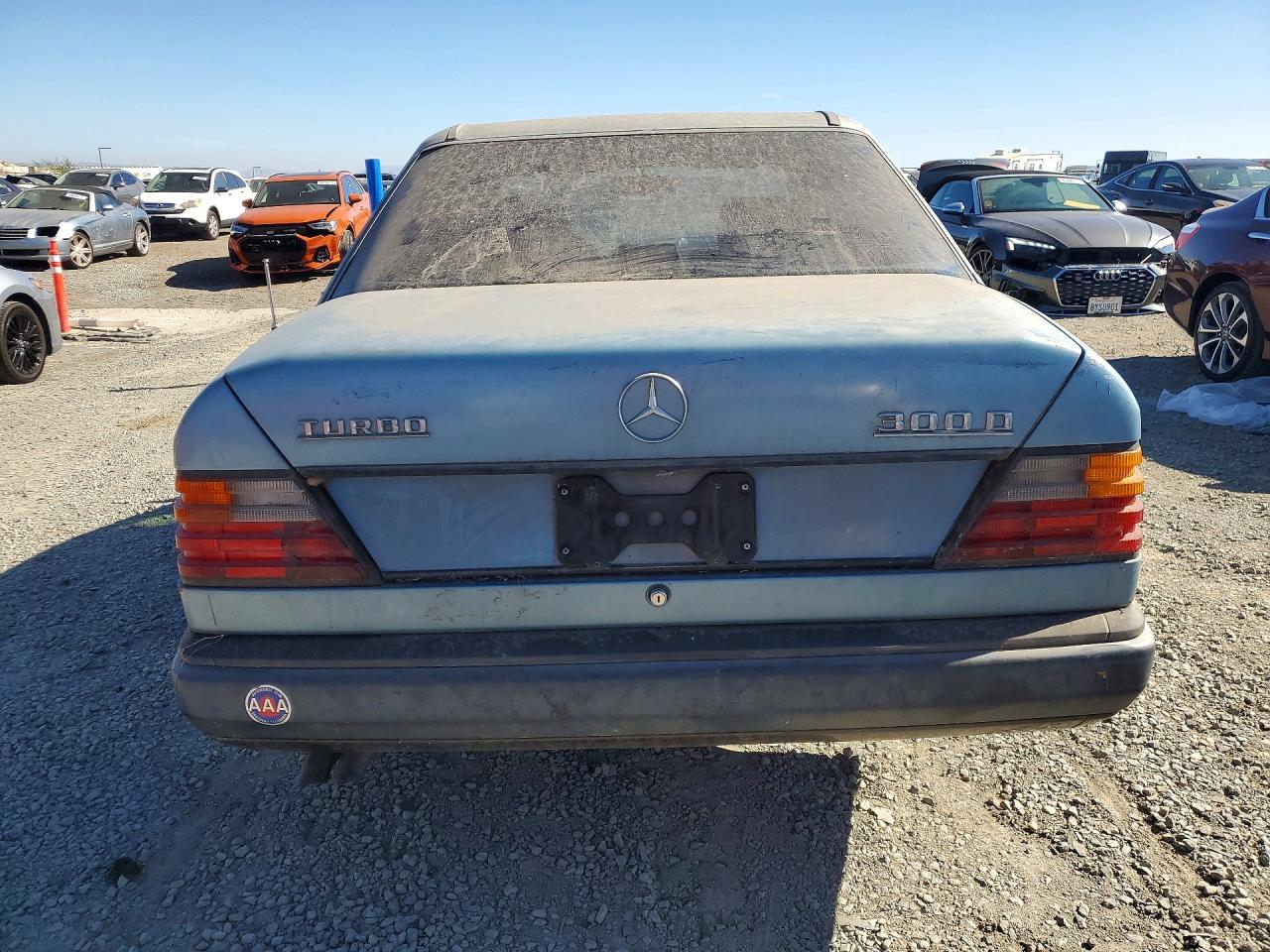 1987 Mercedes-benz 300 Dt Gray vin: WDBEB33D7HA274493
