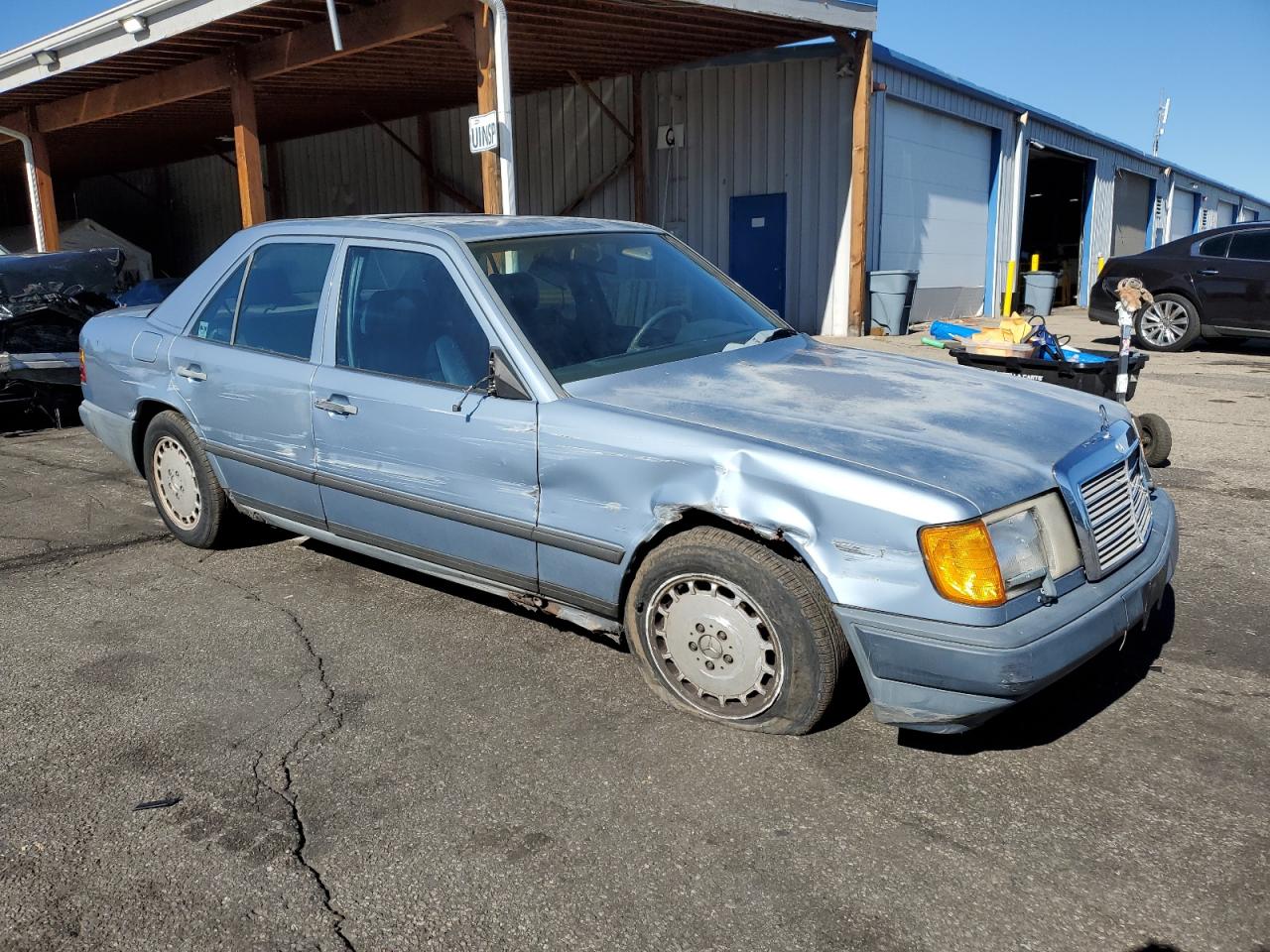 1987 Mercedes-benz 300 Dt Blue vin: WDBEB33D8HA341876