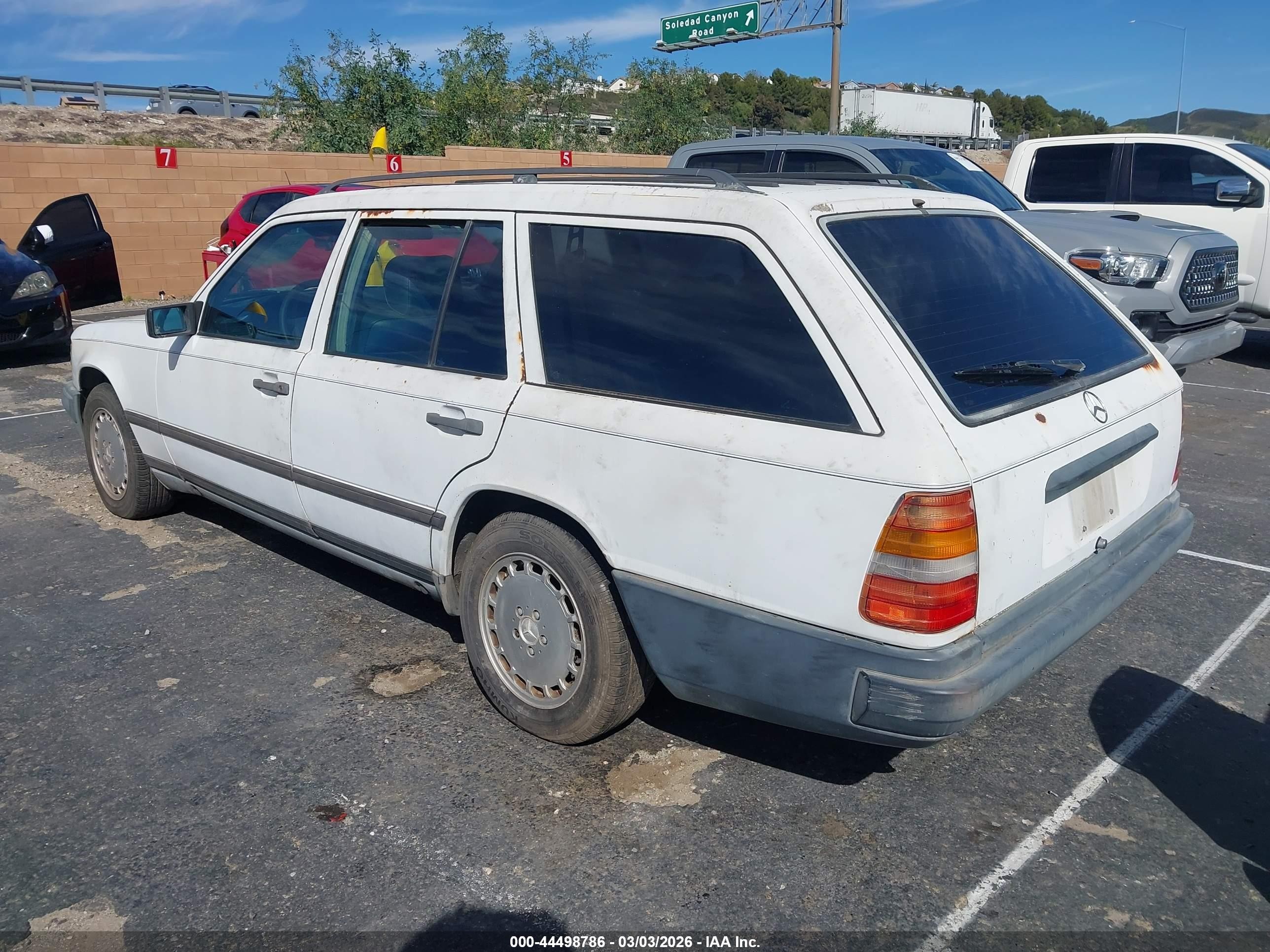 1987 Mercedes-benz 300 Tdt Белый vin: WDBEB93D1HF023796