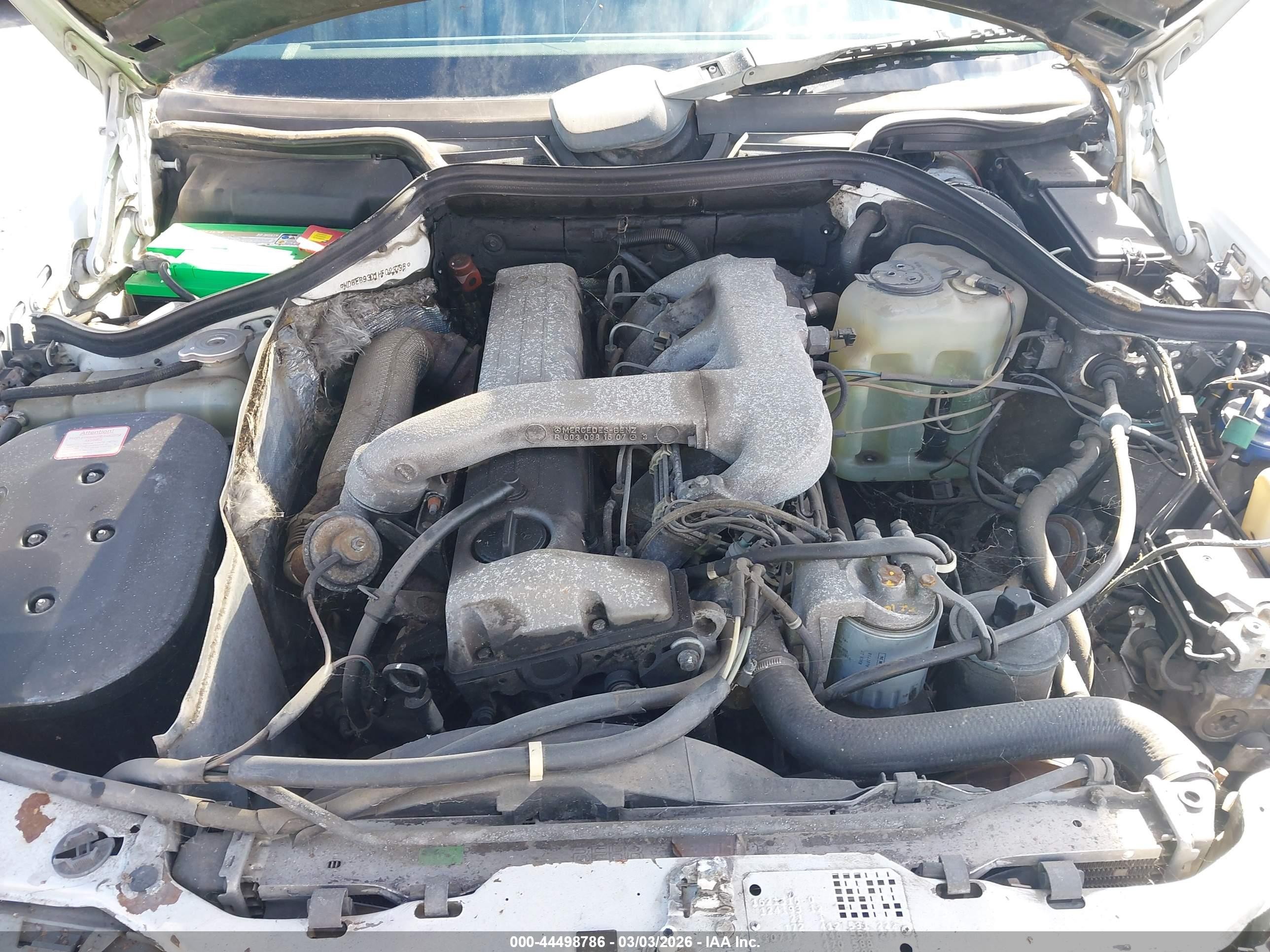 1987 Mercedes-benz 300 Tdt Белый vin: WDBEB93D1HF023796