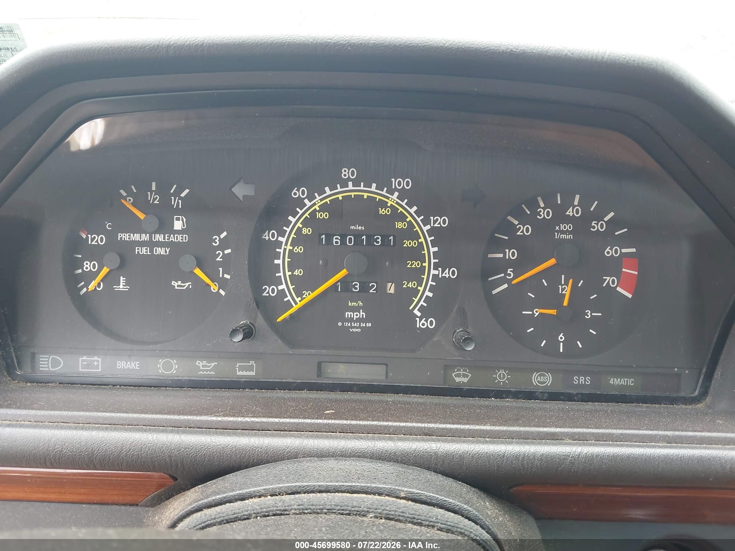 1992 Mercedes-benz 300 E 4matic White vin: WDBED30D9NB647683