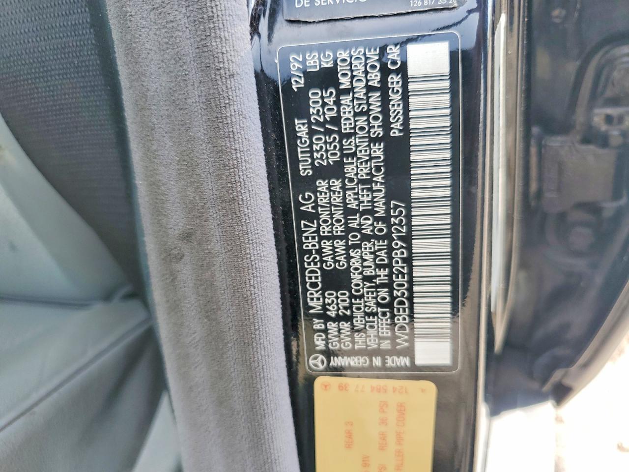 1993 Mercedes-benz 300 E 4matic Black vin: WDBED30E2PB912357