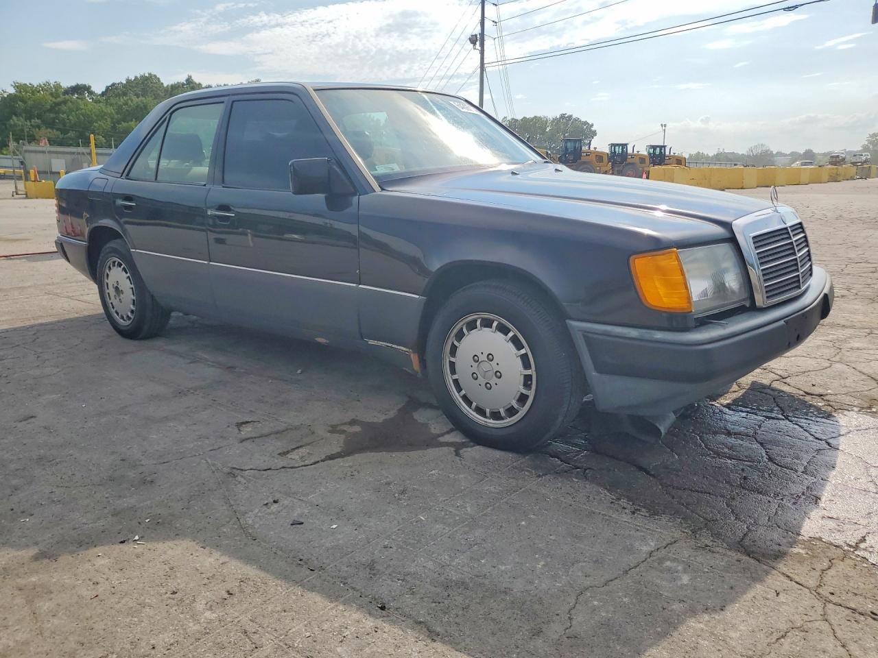 1993 Mercedes-benz 300 E 4matic Black vin: WDBED30E2PB912357