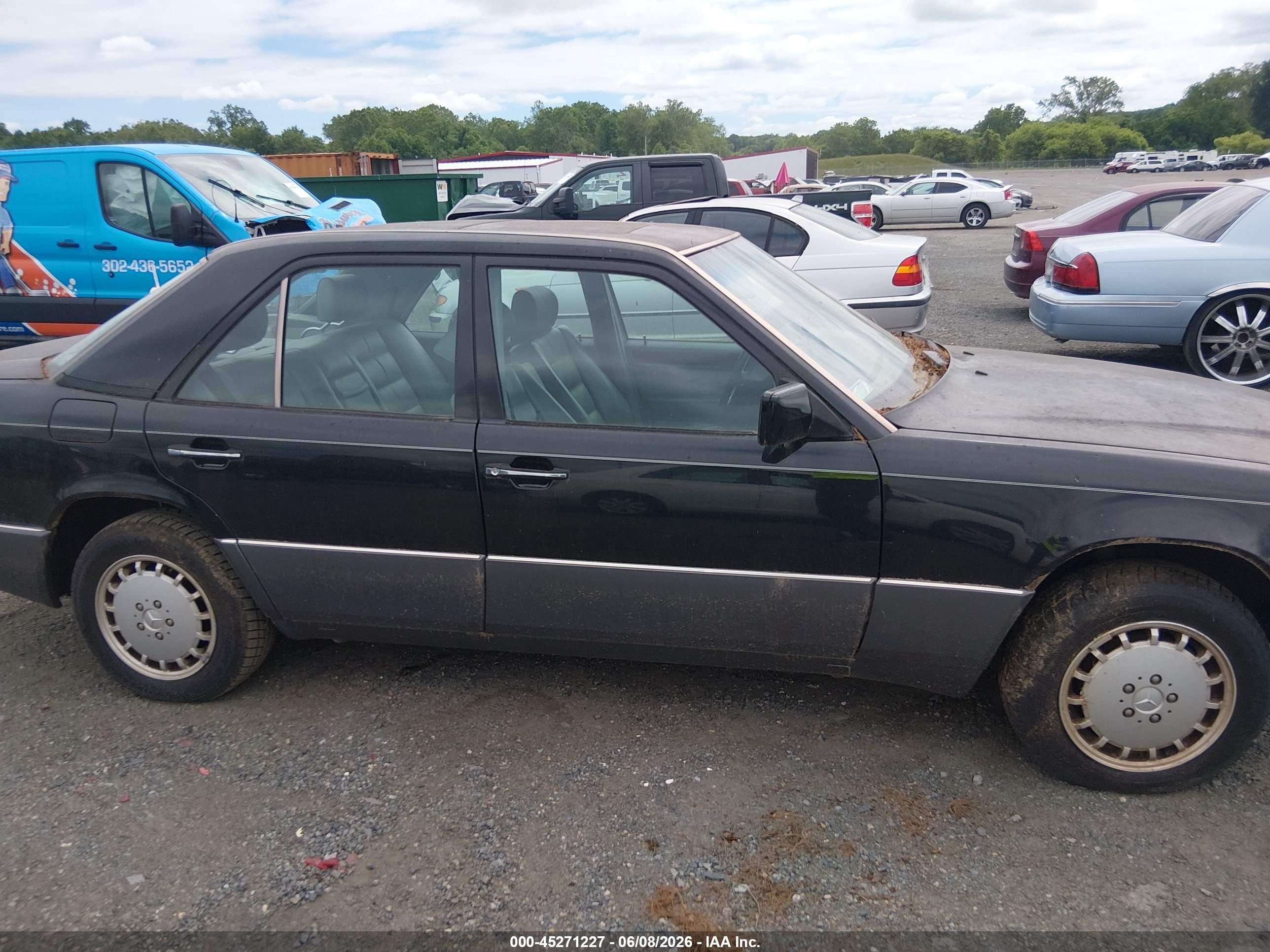 1993 Mercedes-benz 300 E 4matic Black vin: WDBED30E3PB869566