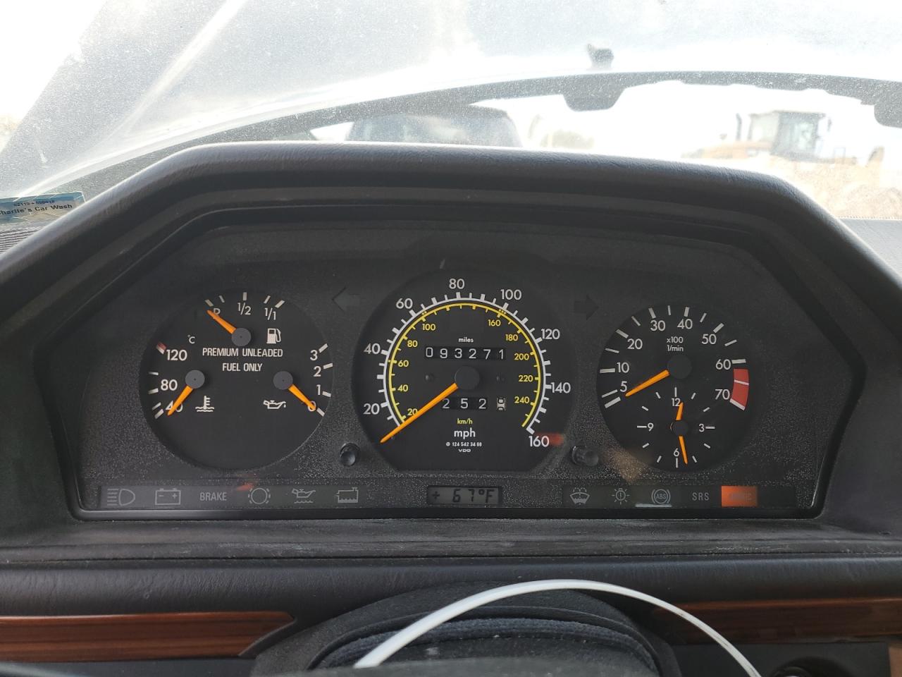 1992 Mercedes-benz 300 E 4matic Black vin: WDBED30E9NB632464