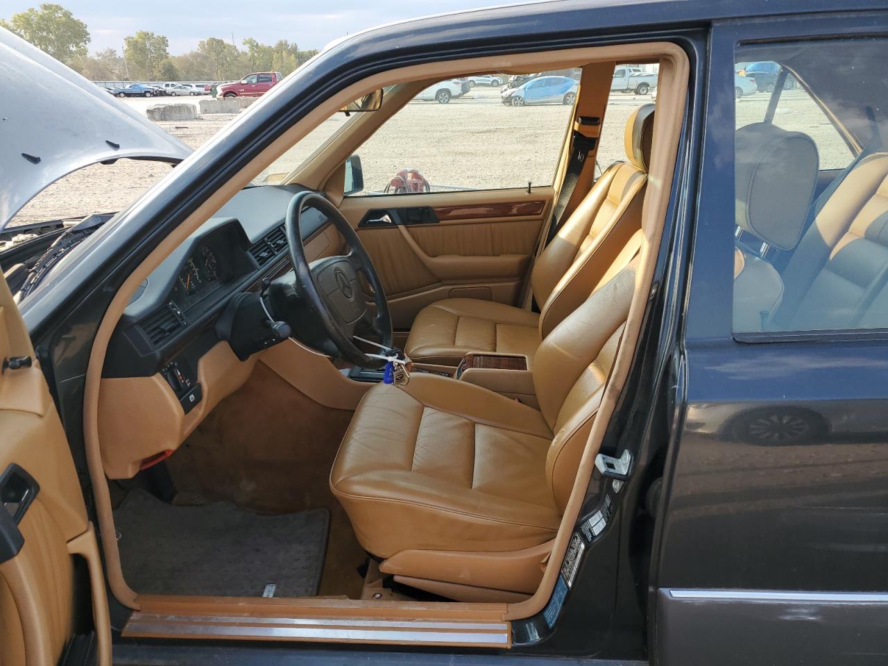 1992 Mercedes-benz 300 E 4matic Black vin: WDBED30E9NB632464