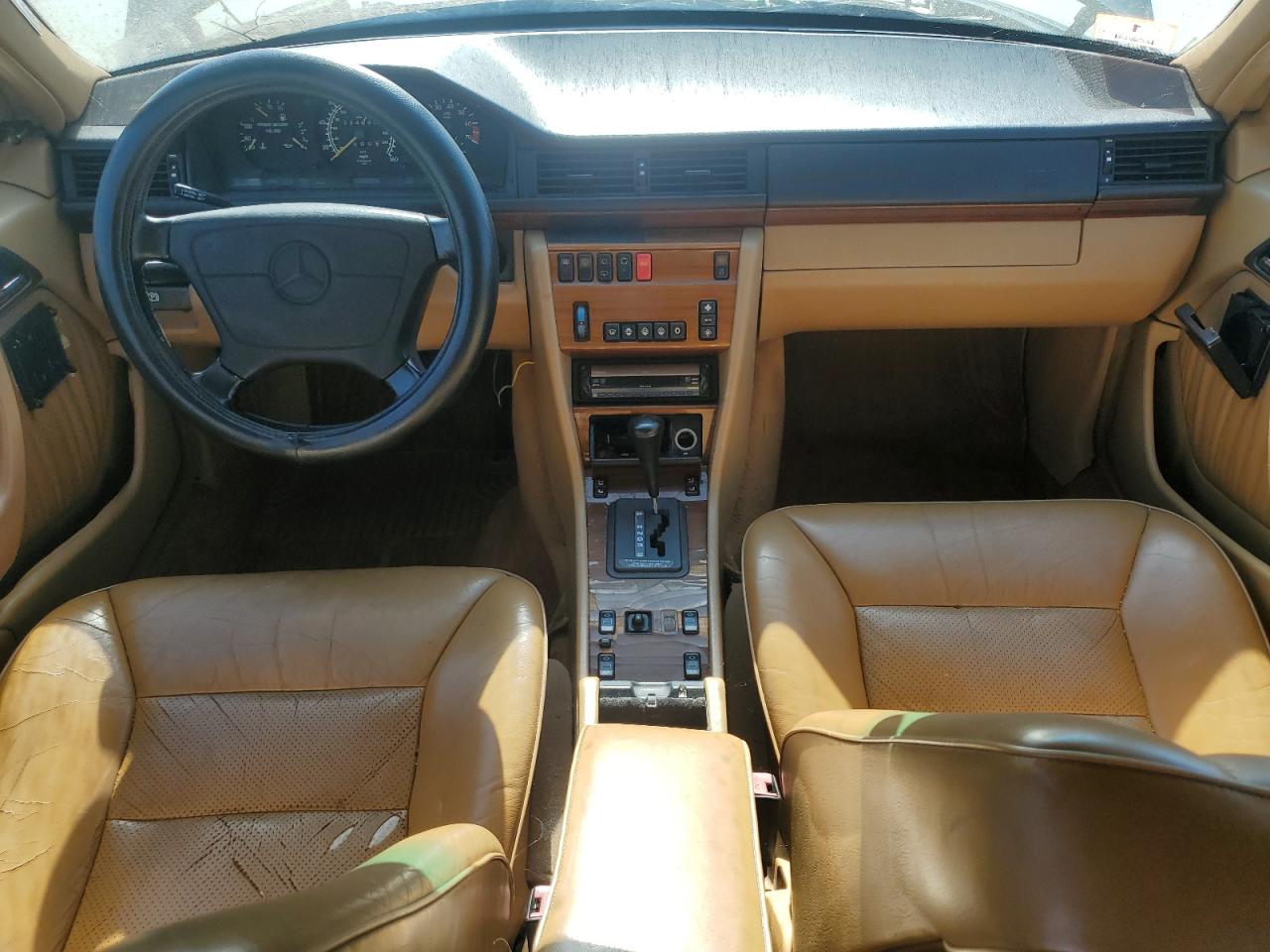 1993 Mercedes-benz 300 Te 4matic Green vin: WDBED90EXNF211008