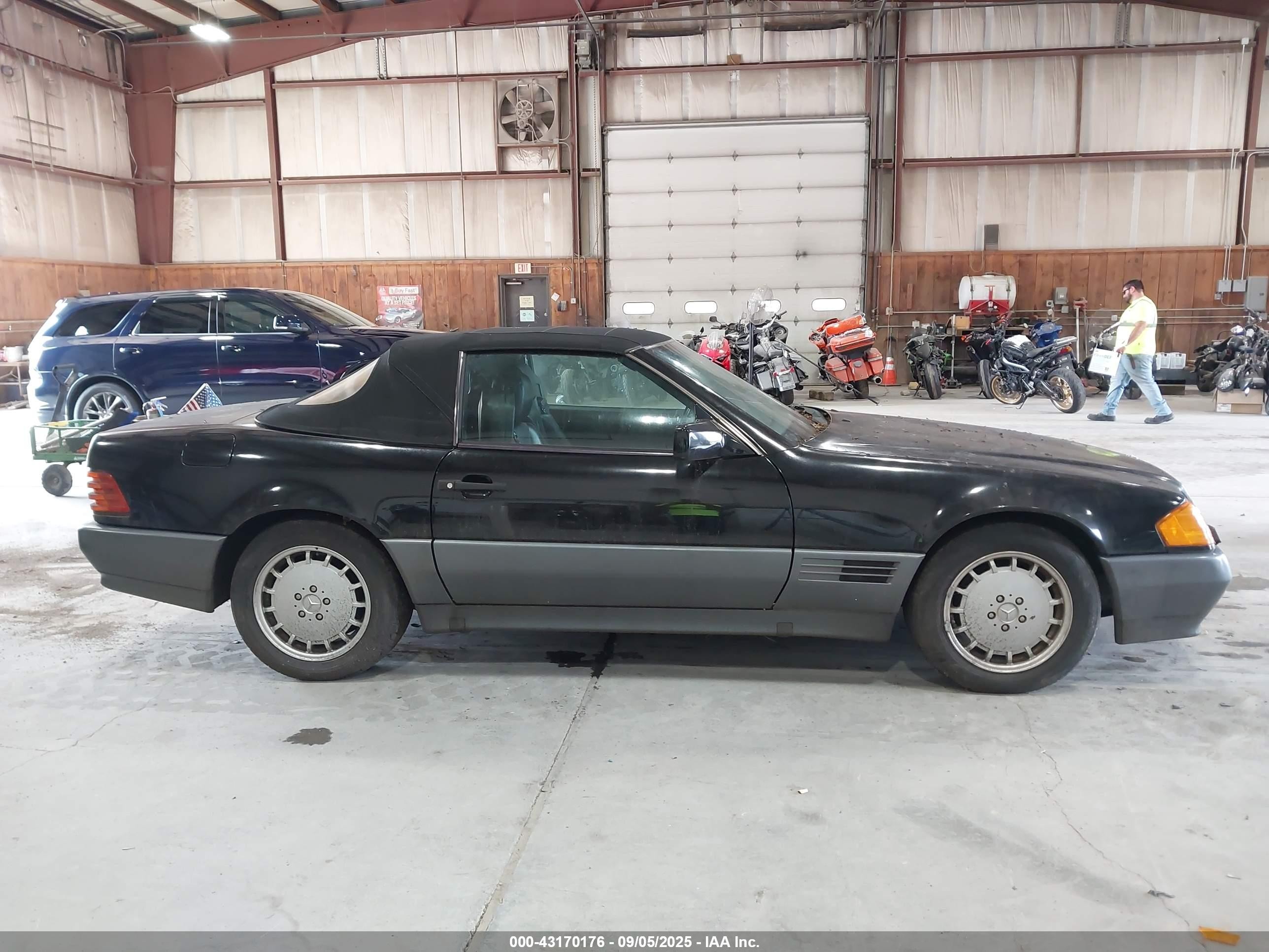 1992 Mercedes-benz 300 Sl Black vin: WDBFA61E0NF038657