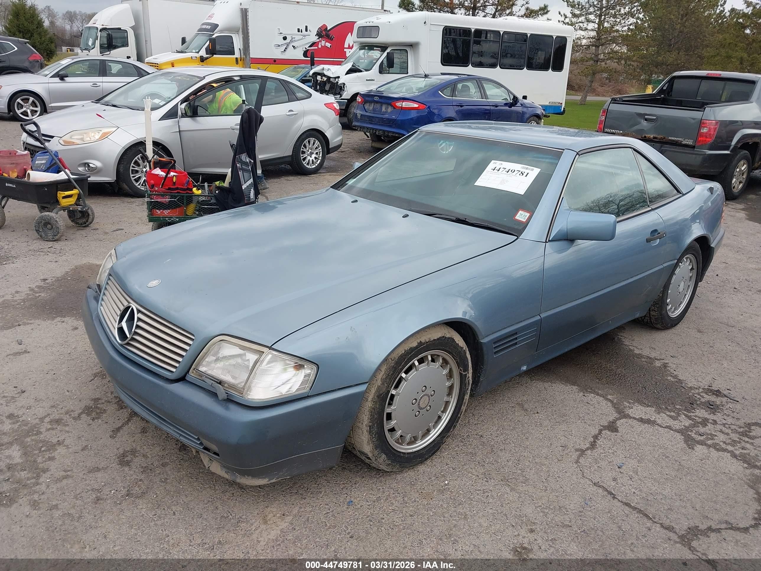 1990 Mercedes-benz 300 Sl Blue vin: WDBFA61E1LF003980