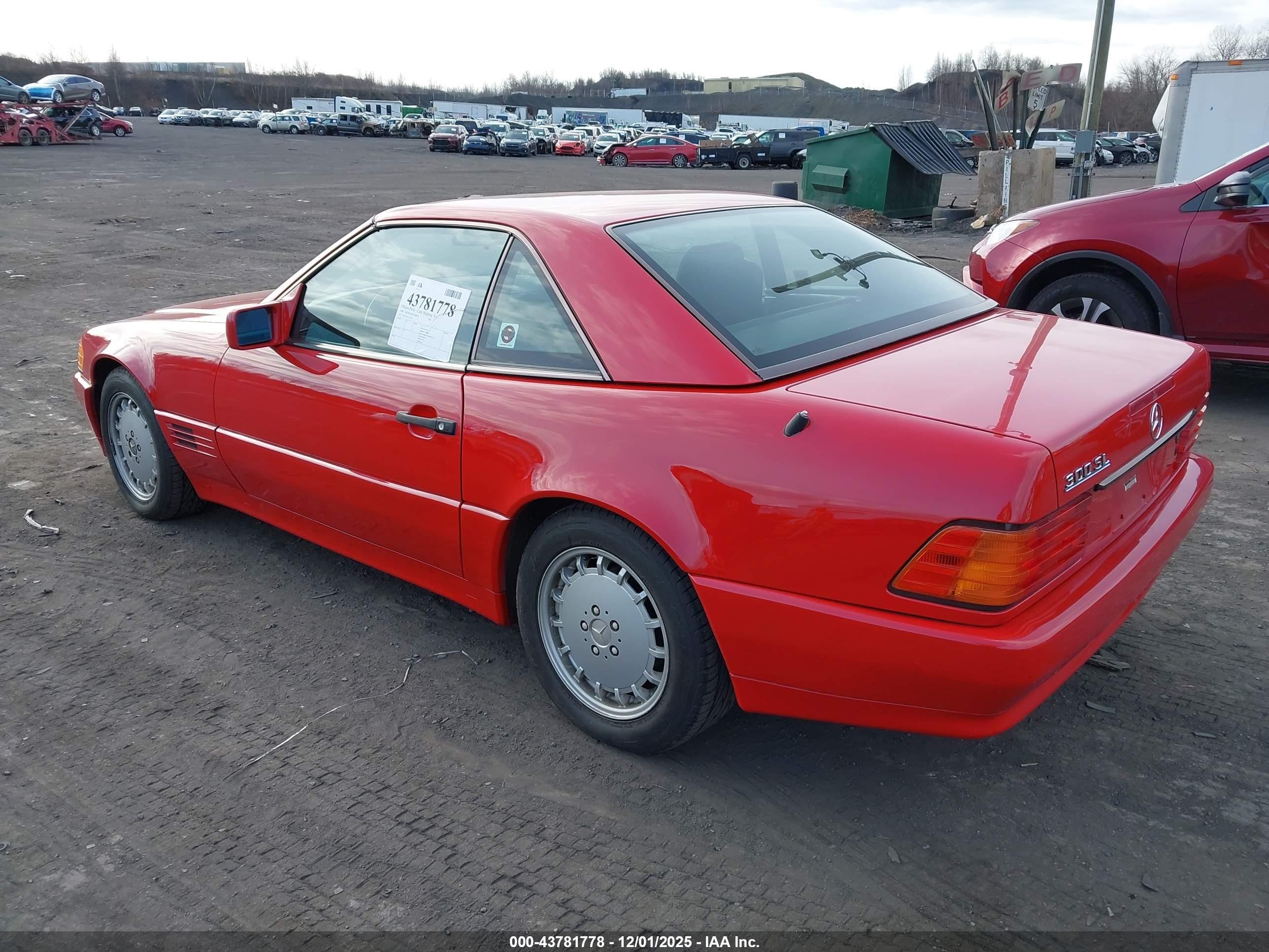 1990 Mercedes-benz 300 Sl Красный vin: WDBFA61E1LF013554