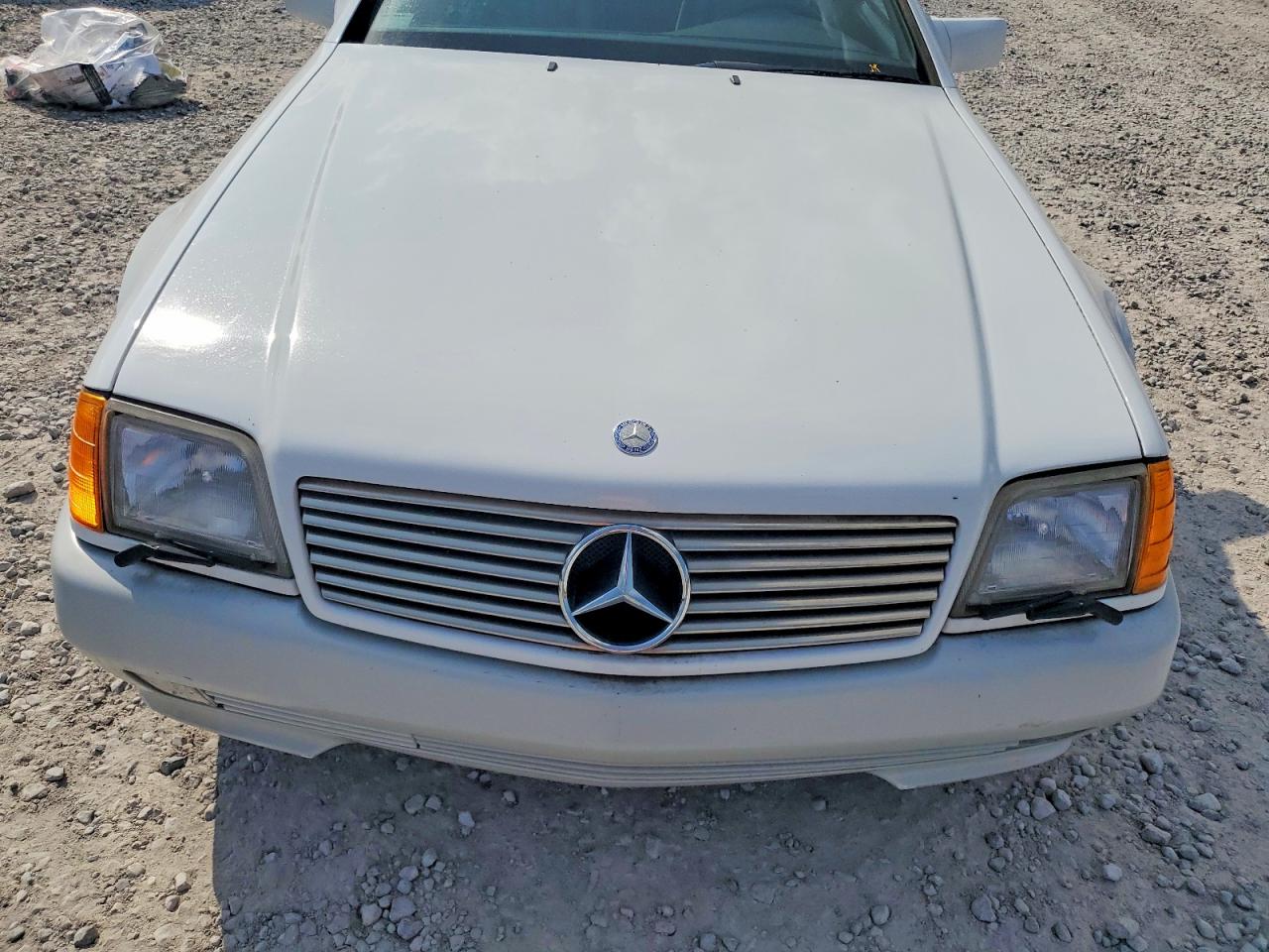 1991 Mercedes-benz 300 Sl White vin: WDBFA61E1MF015337