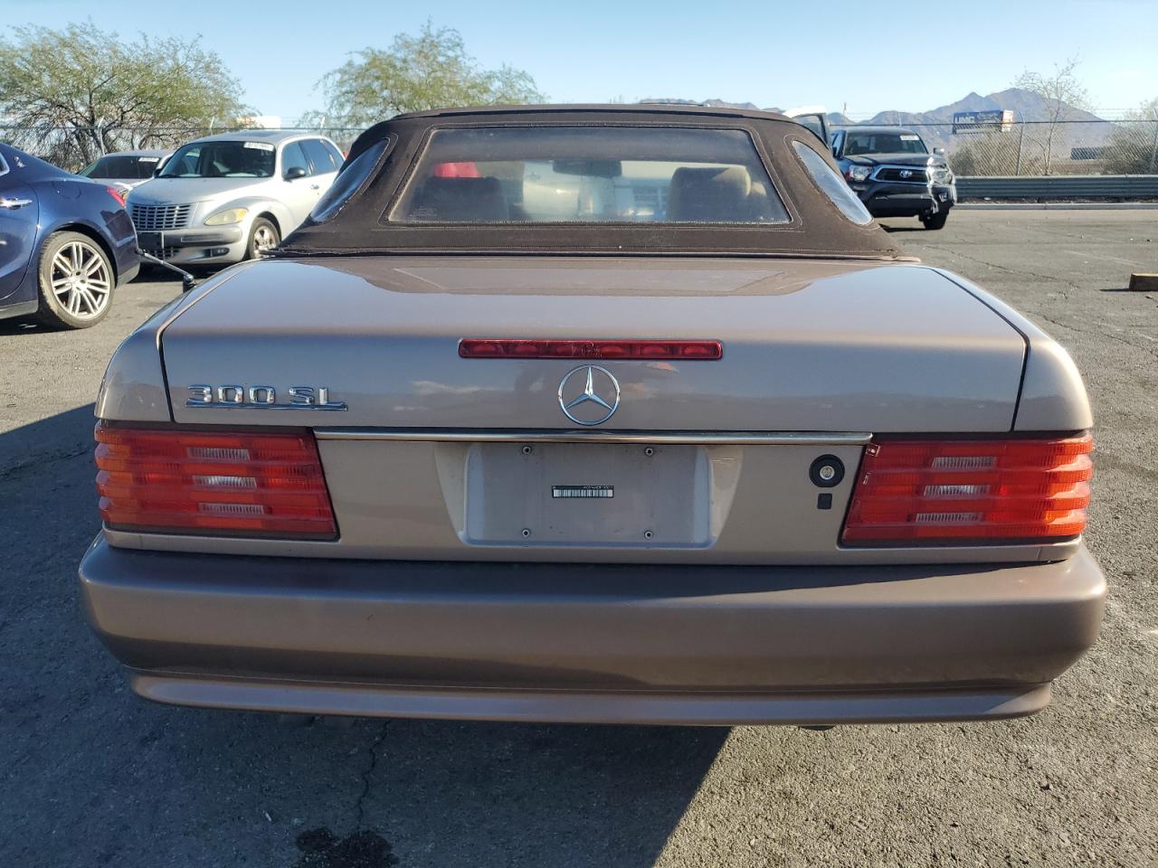 1993 Mercedes-benz 300 Sl Коричневый vin: WDBFA61E3PF075317