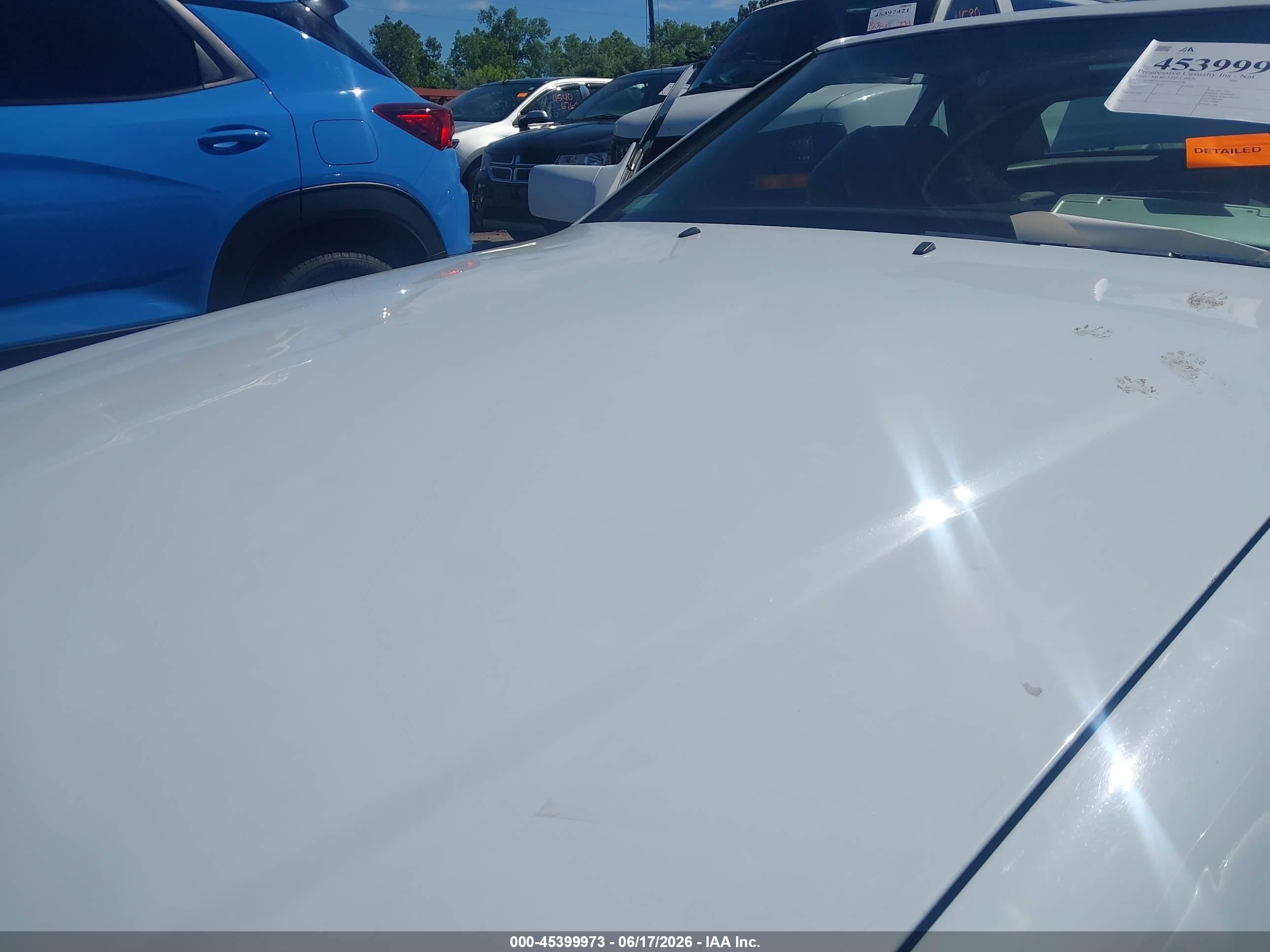 1992 Mercedes-benz 300 Sl White vin: WDBFA61E4NF042078
