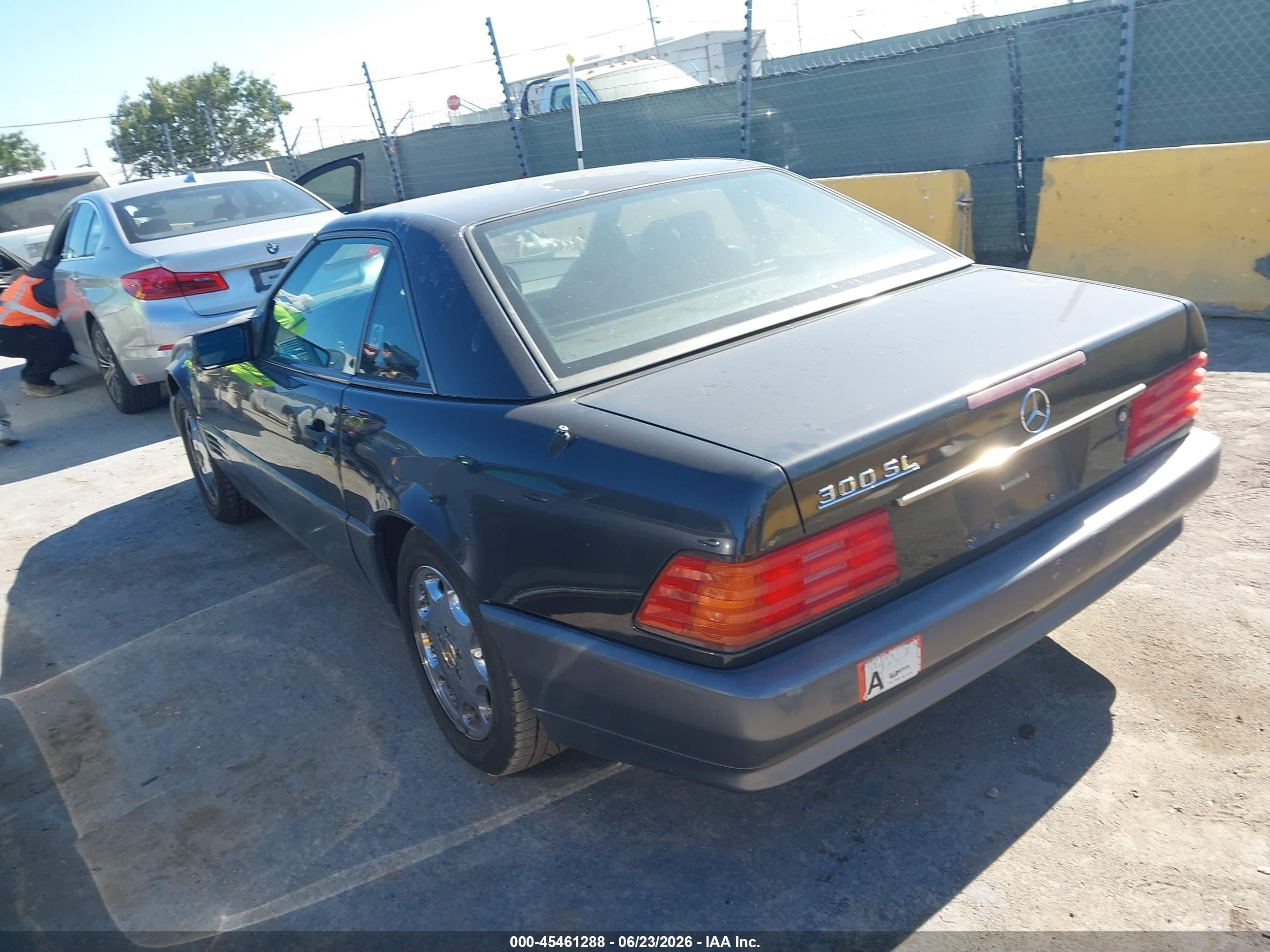 1992 Mercedes-benz 300 Sl Gray vin: WDBFA61E4NF042405