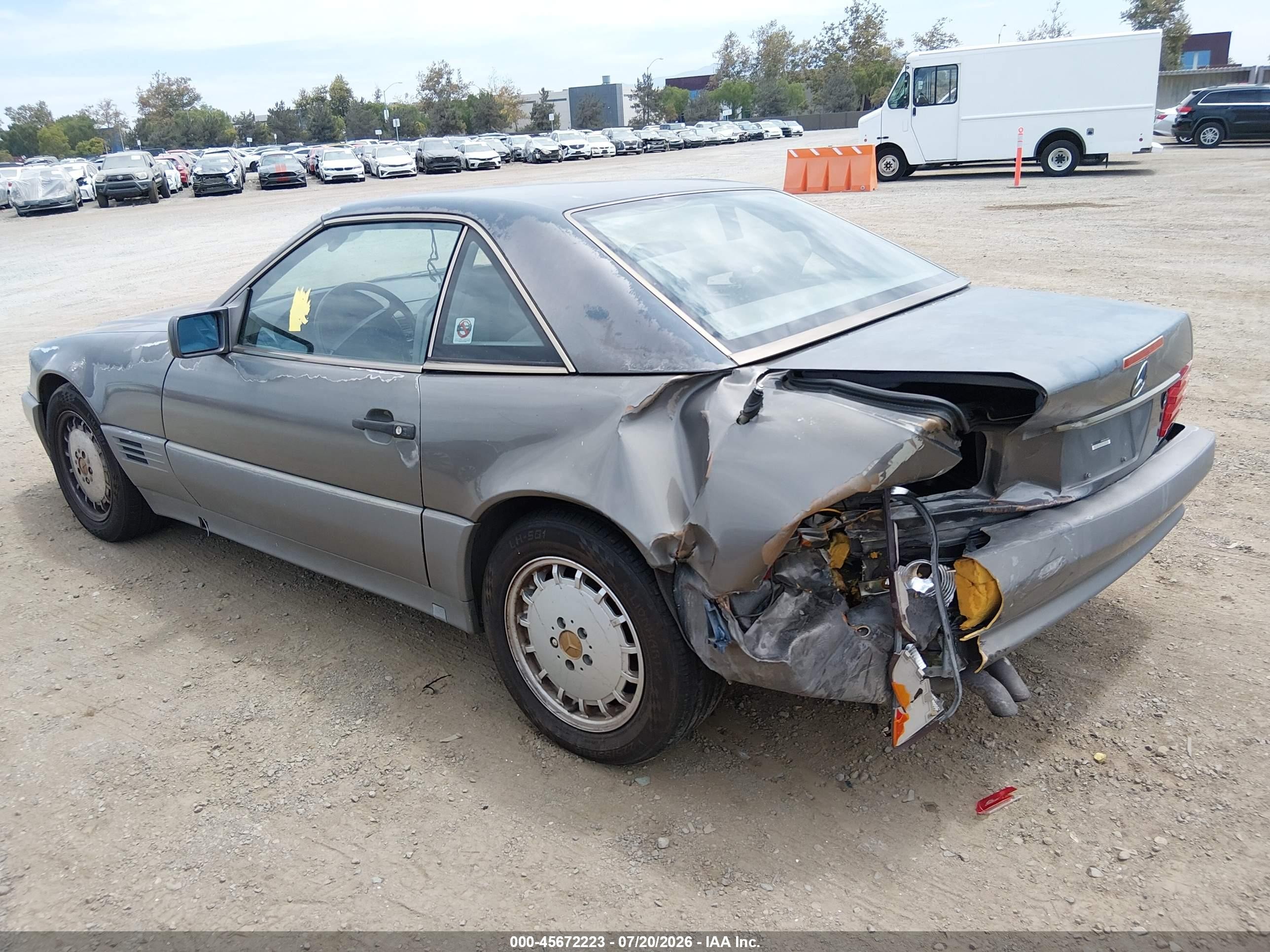 1990 Mercedes-benz 300 Sl Gray vin: WDBFA61E5LF007207