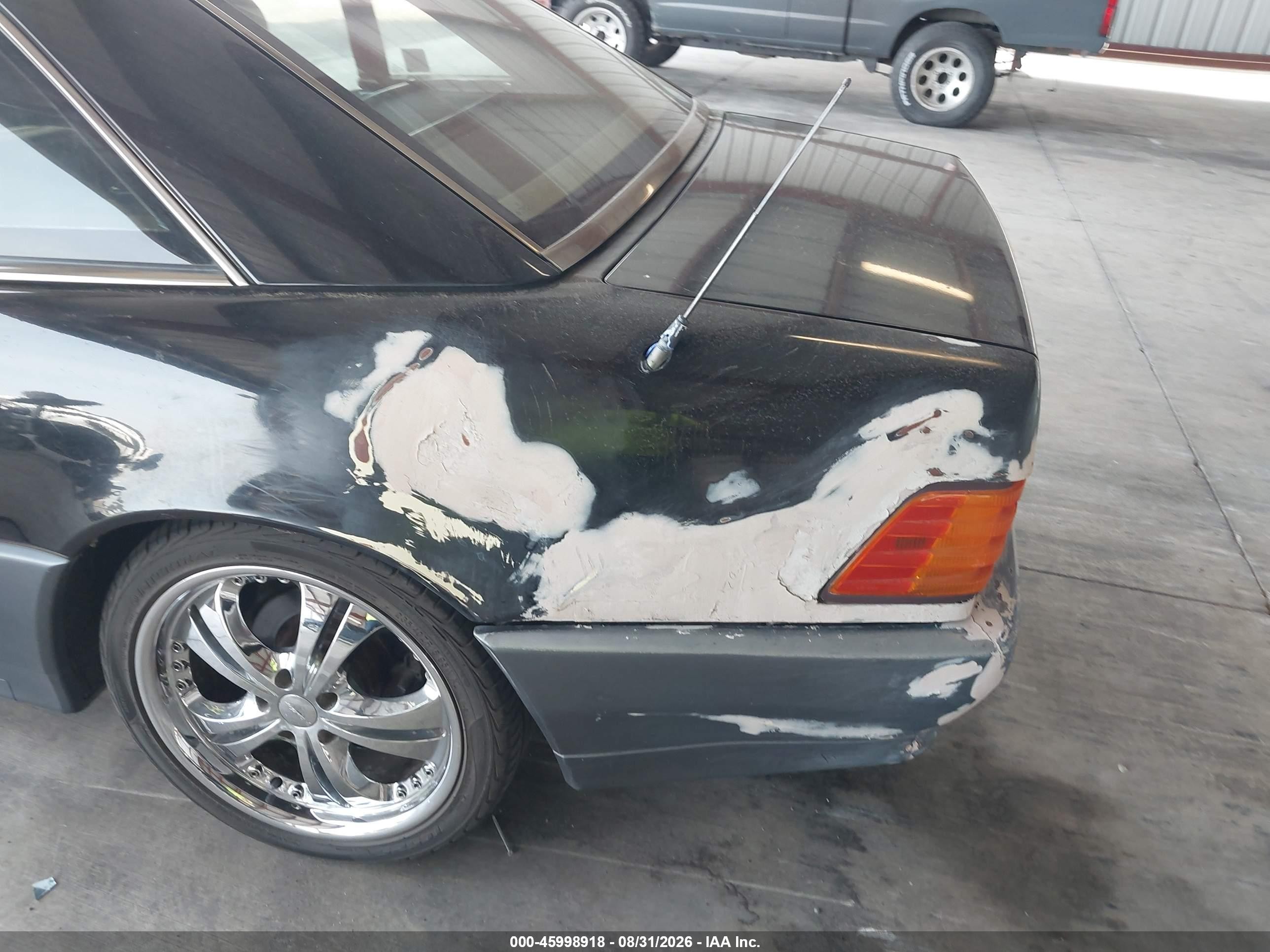 1991 Mercedes-benz 300 Sl Black vin: WDBFA61E5MF016944