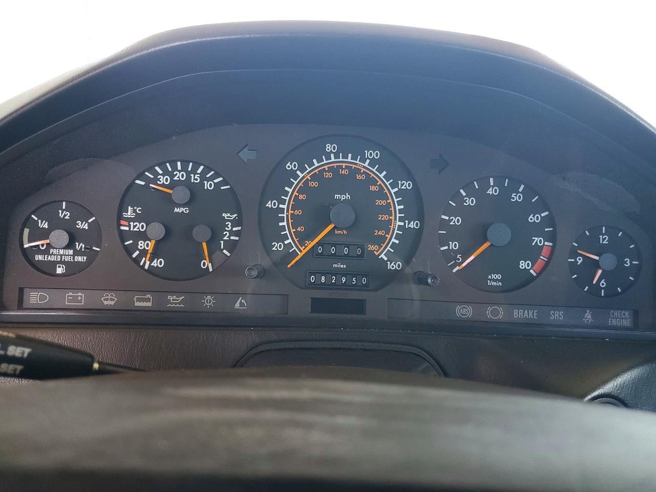 1990 Mercedes-benz 300 Sl Red vin: WDBFA61E6LF006101