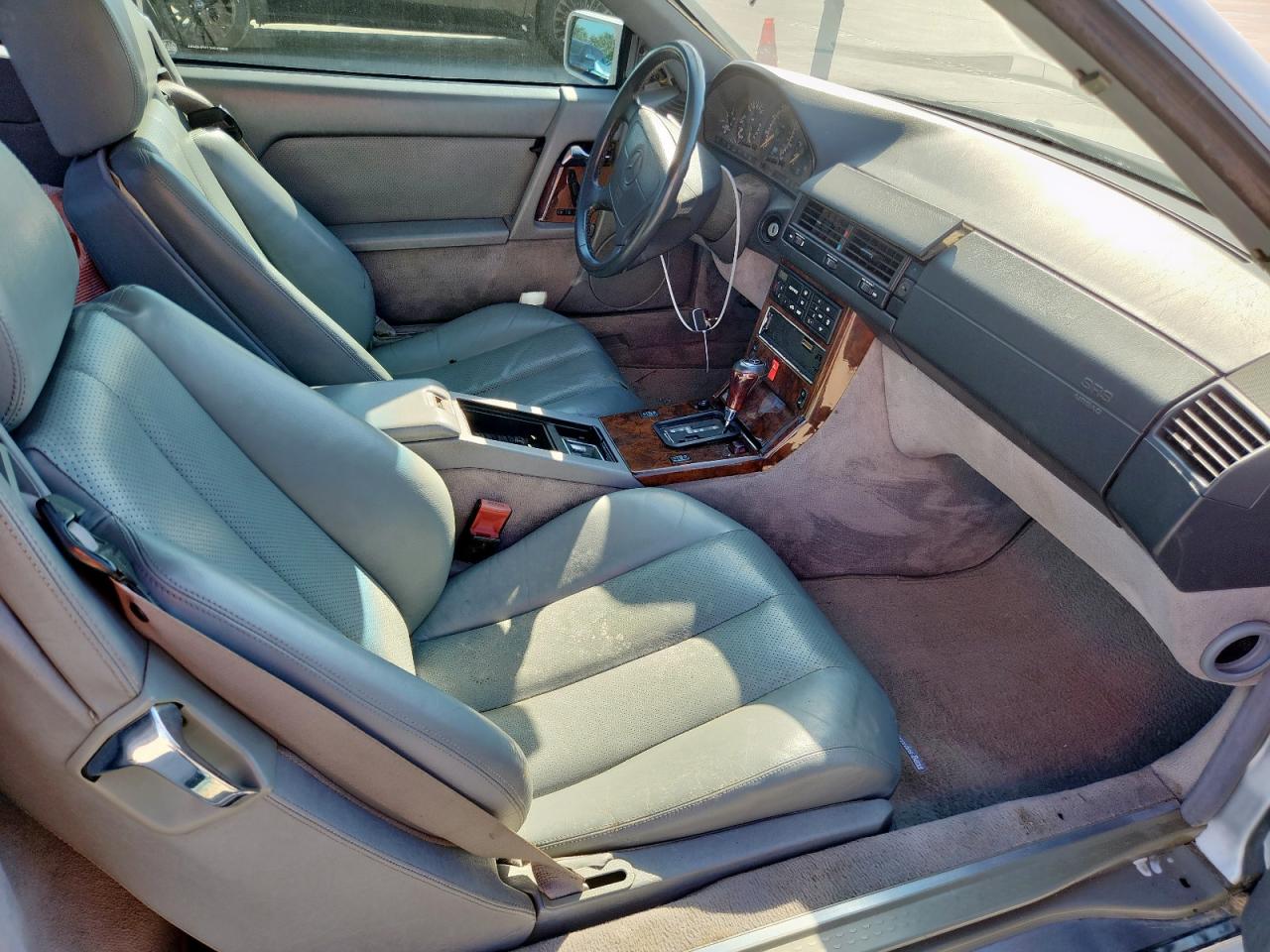 1992 Mercedes-benz 300 Sl Silver vin: WDBFA61E7NF046495