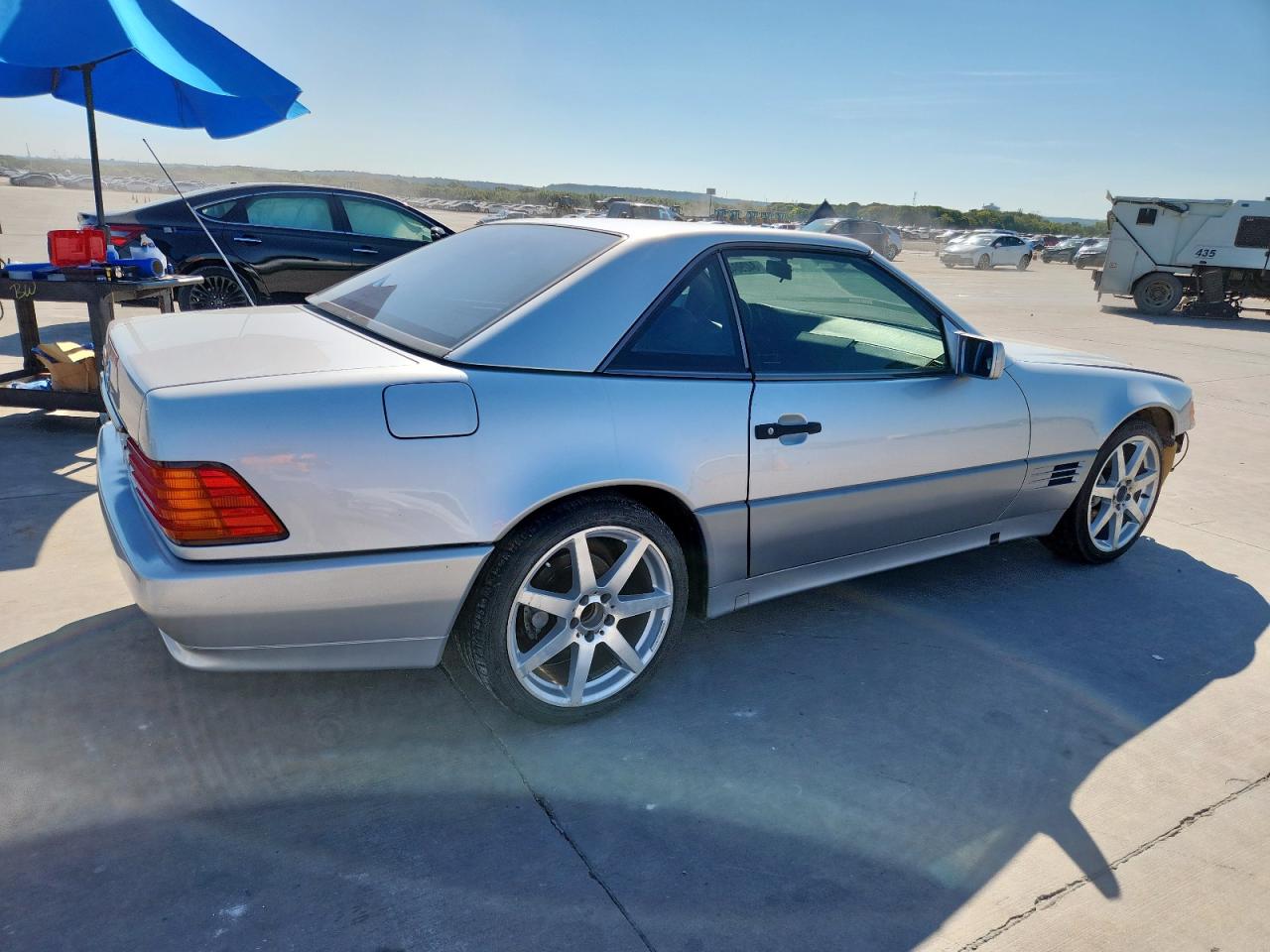 1992 Mercedes-benz 300 Sl Silver vin: WDBFA61E7NF046495