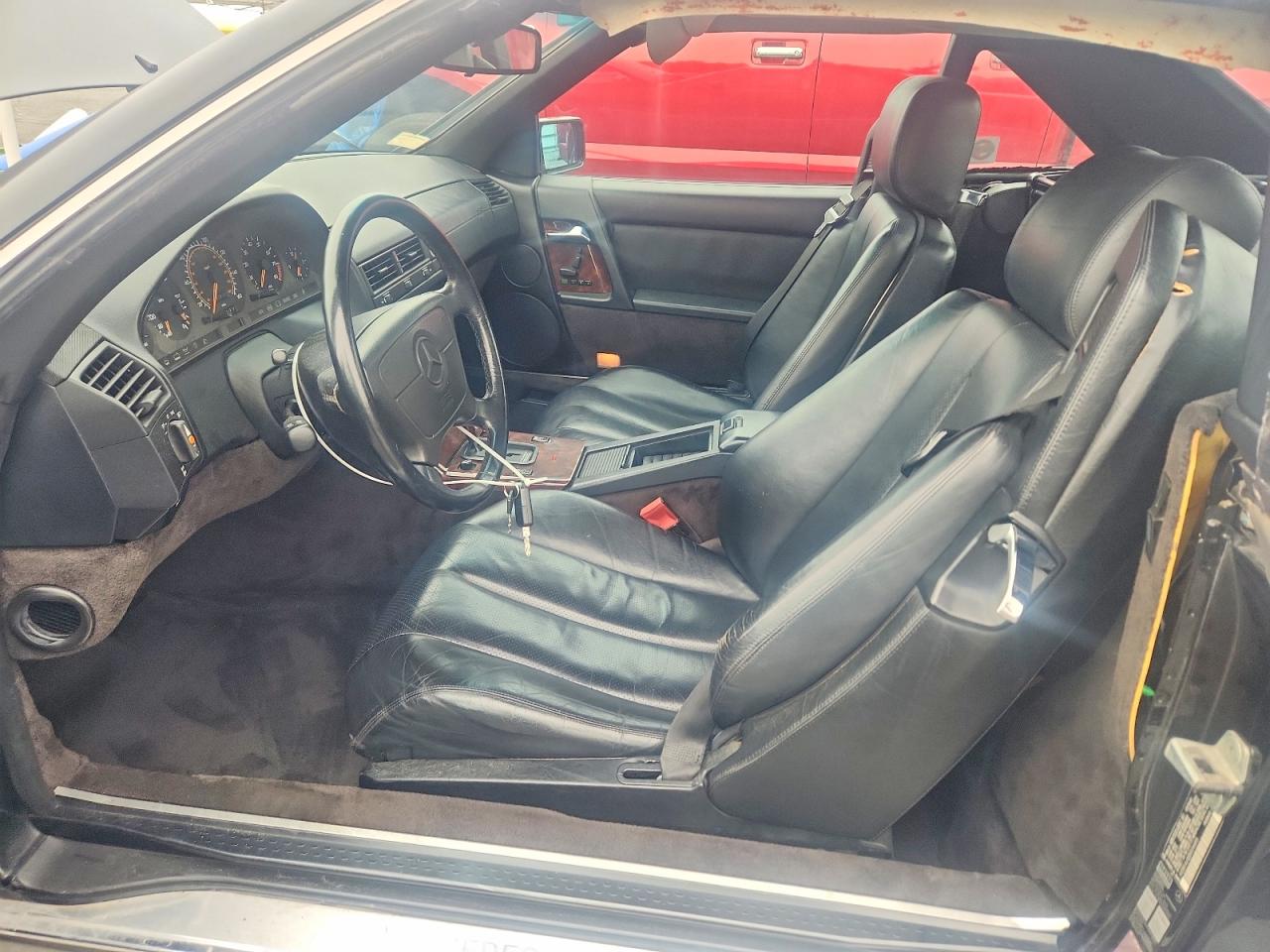1992 Mercedes-benz 300 Sl Black vin: WDBFA61E8NF044495