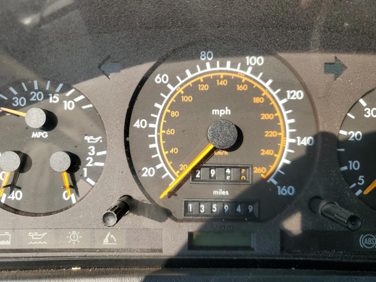 1991 Mercedes-benz 300 Sl Gold vin: WDBFA61EXMF027714