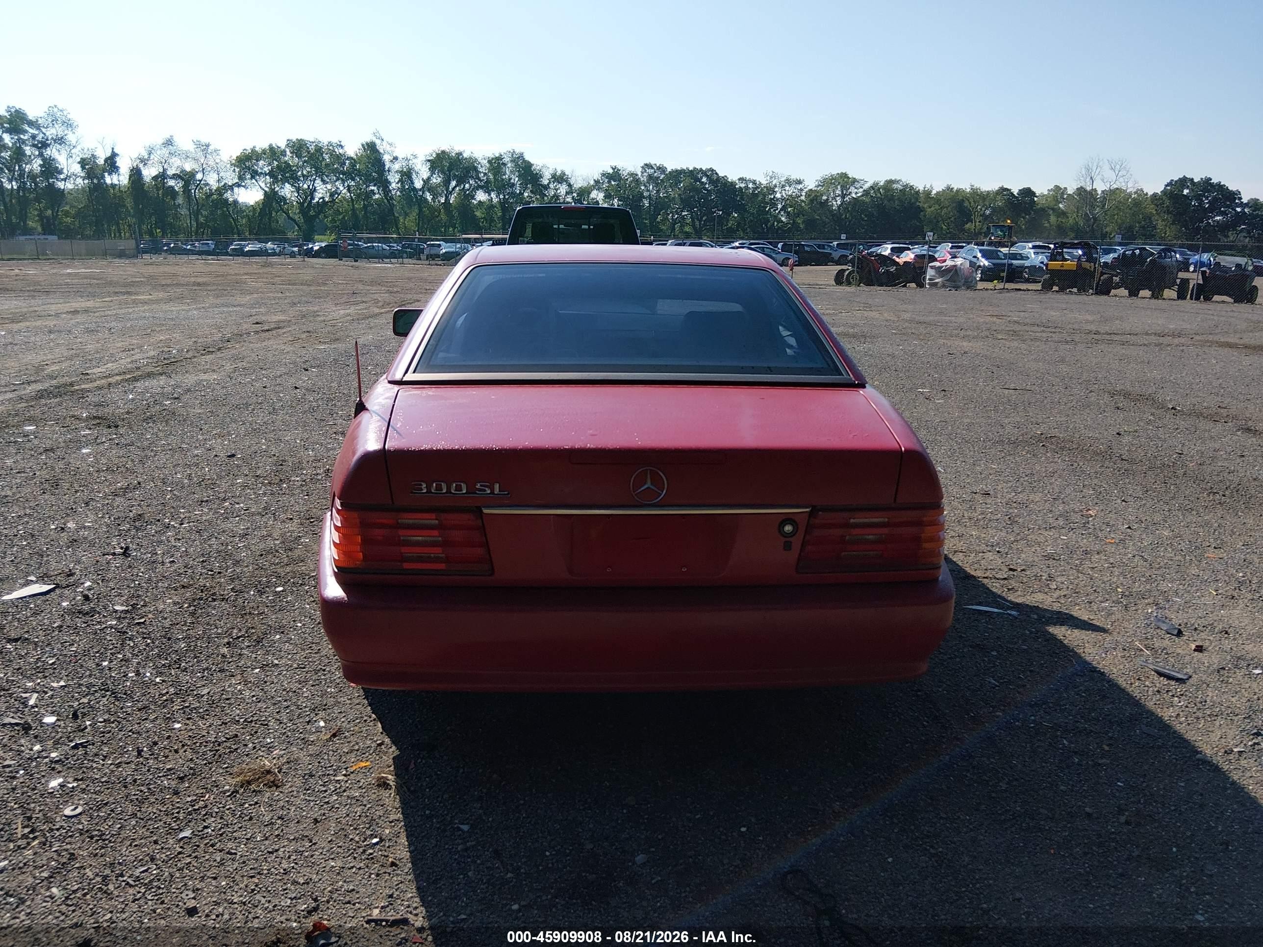 1993 Mercedes-benz 300 Sl Red vin: WDBFA61EXPF084824