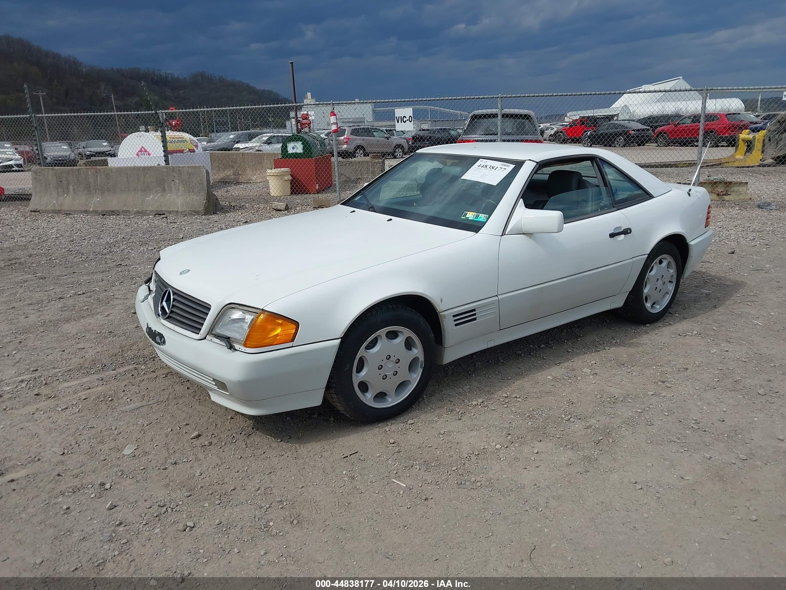 1994 Mercedes-benz Sl 320 White vin: WDBFA63E4RF102976