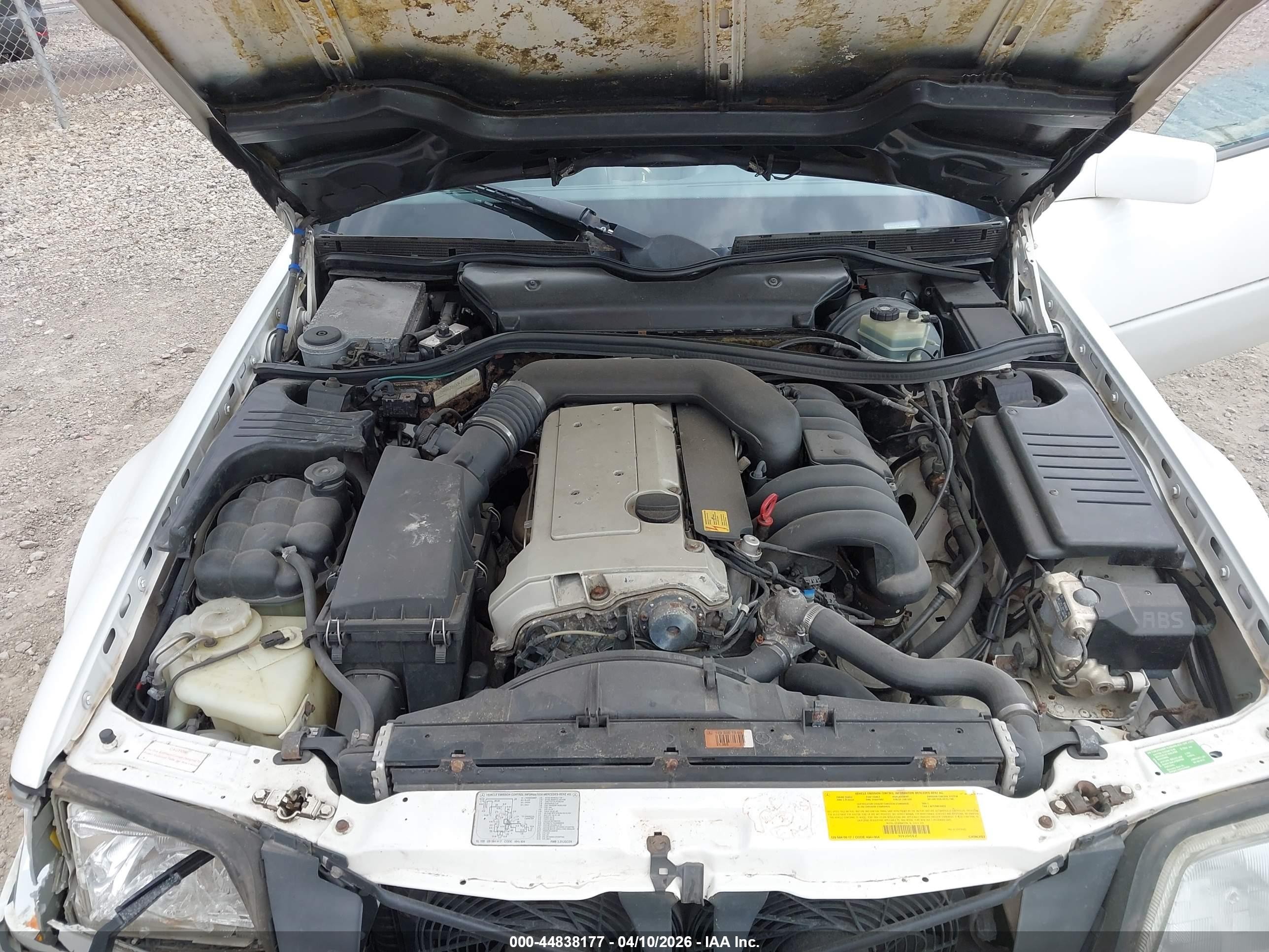 1994 Mercedes-benz Sl 320 White vin: WDBFA63E4RF102976