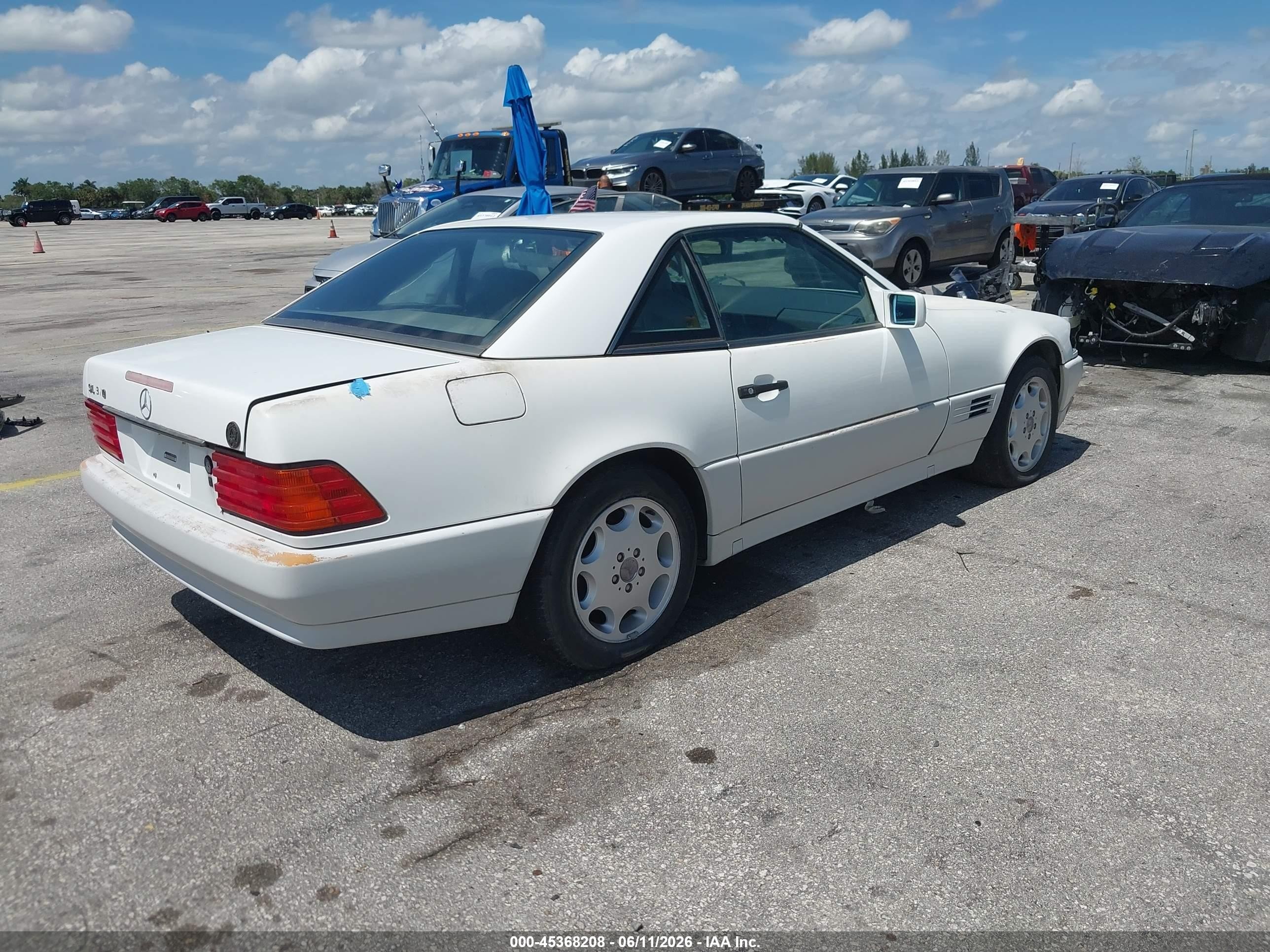 1995 Mercedes-benz Sl 320 White vin: WDBFA63E4SF113448