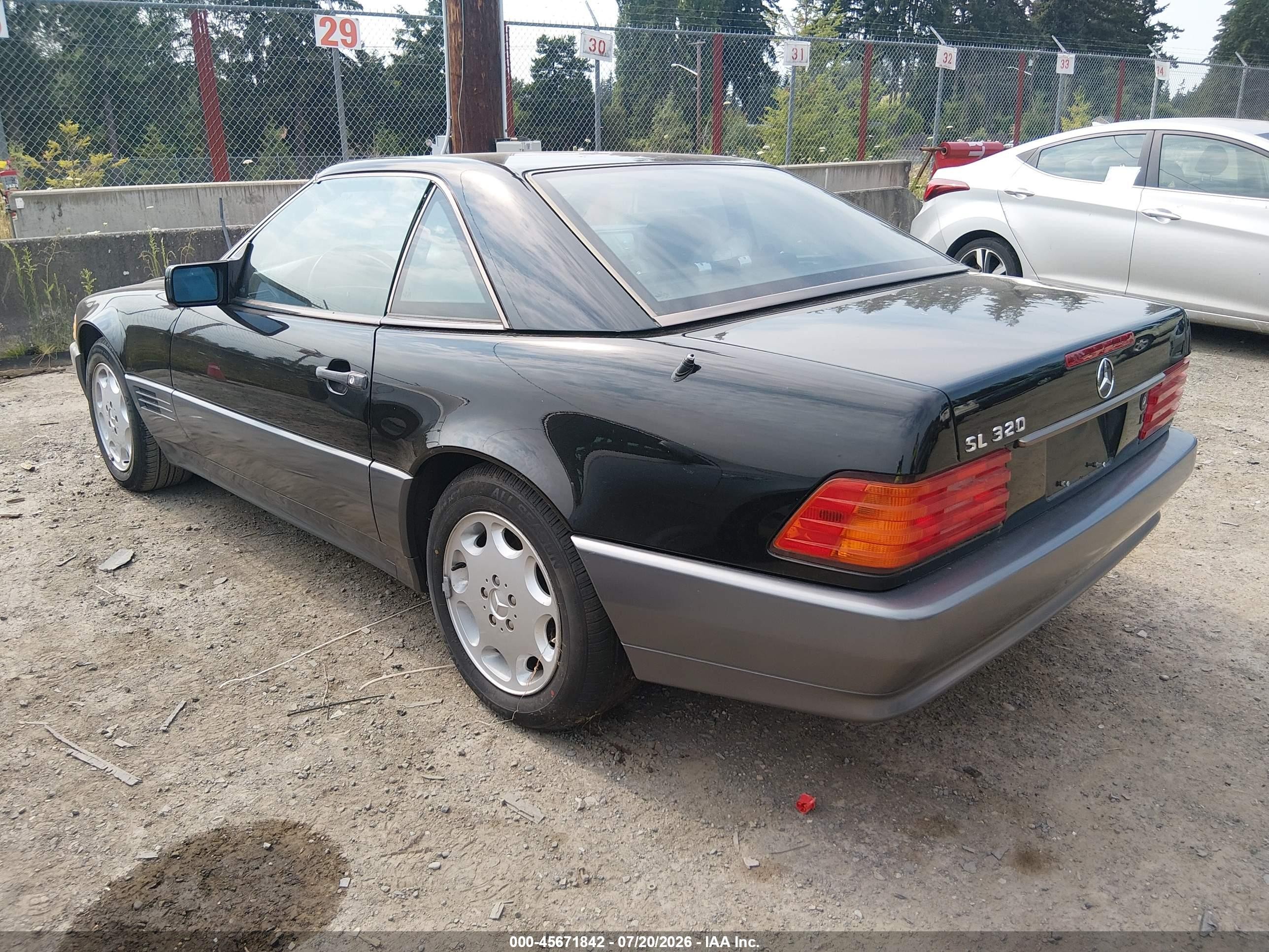1995 Mercedes-benz Sl 320 Black vin: WDBFA63E6SF117825