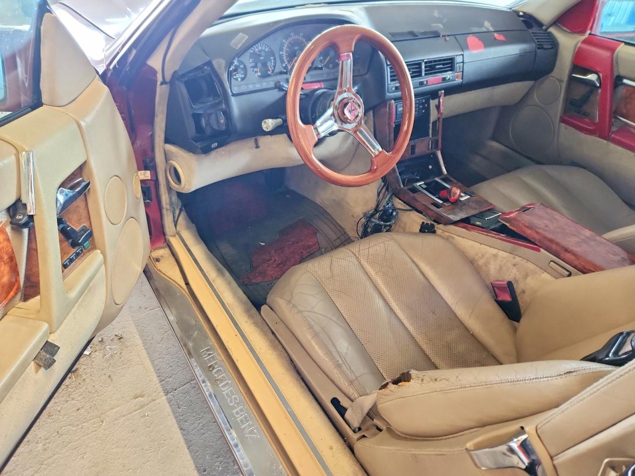 1992 Mercedes-benz 500 Sl Red vin: WDBFA66E1NF054326