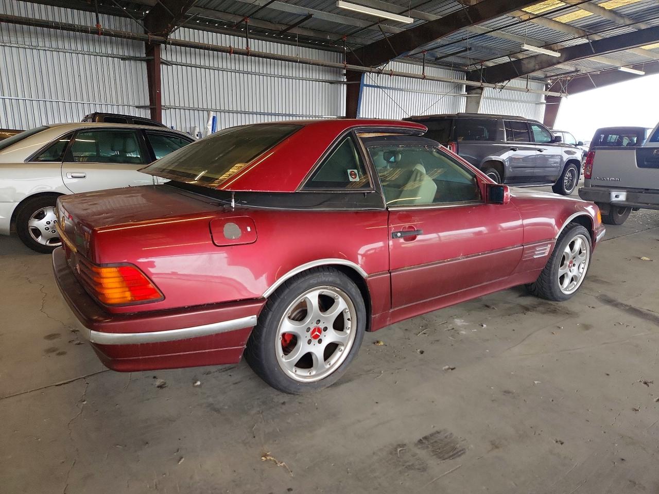 1992 Mercedes-benz 500 Sl Red vin: WDBFA66E1NF054326