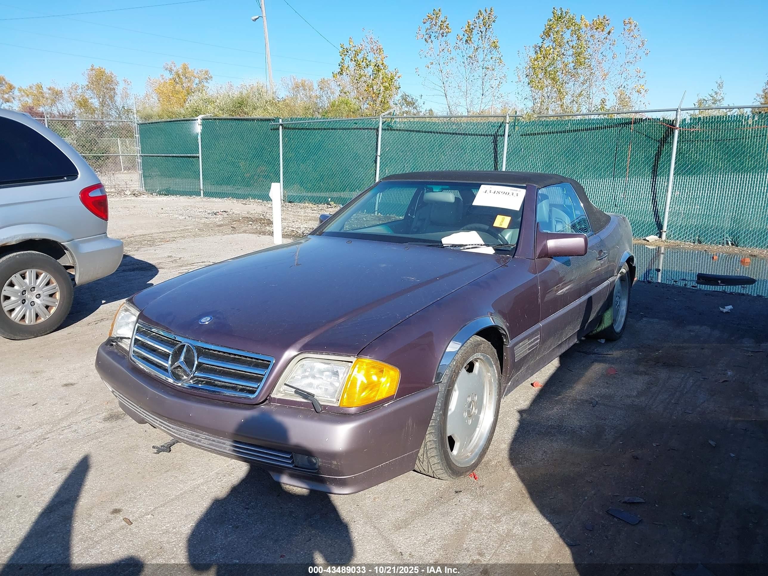 1991 Mercedes-benz 500 Sl Purple vin: WDBFA66E2MF034228